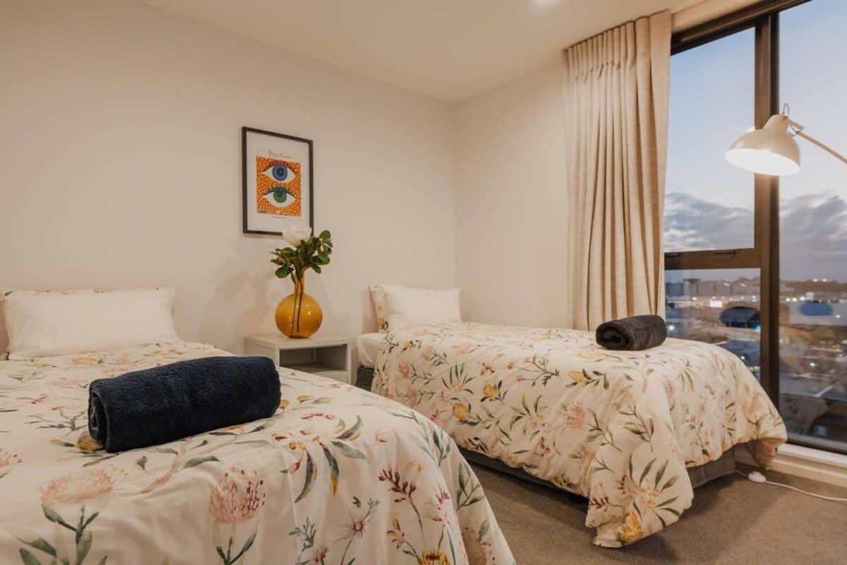 Tuam on Top Sleeps 5 view 4