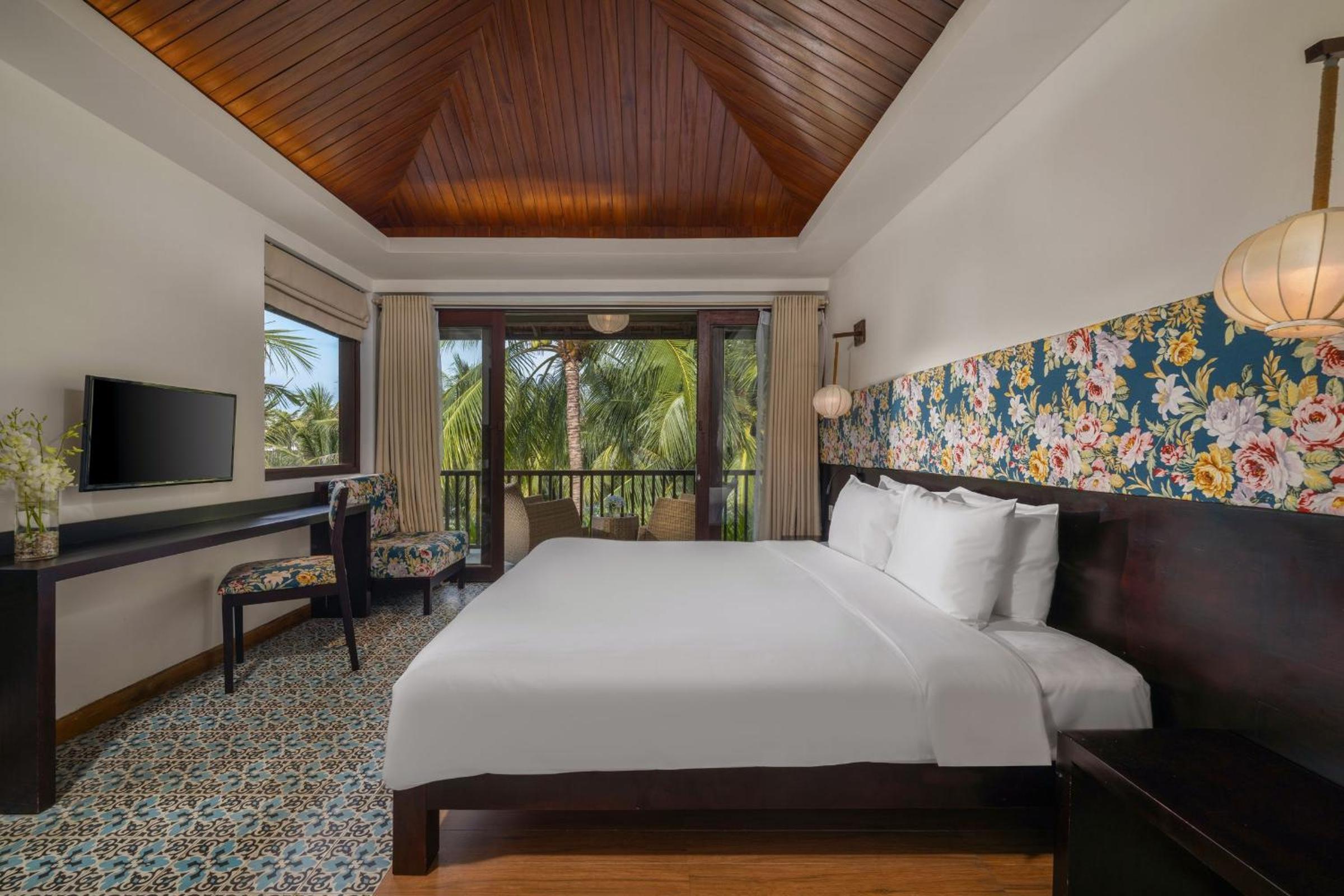 Emerald Hoi An Riverside Resort