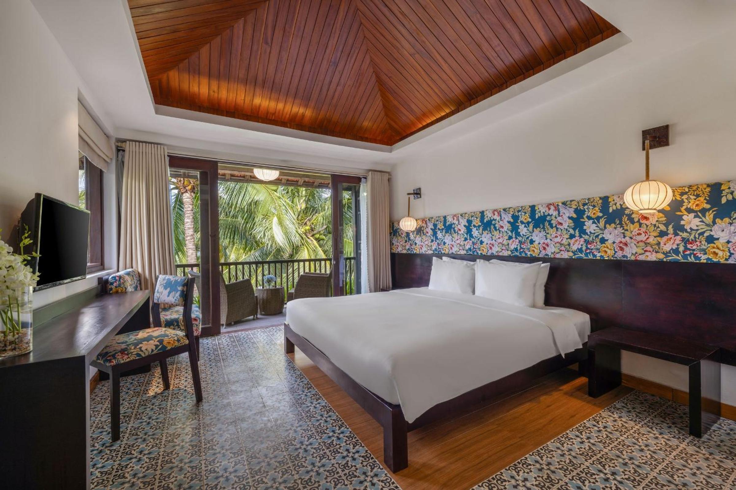 Emerald Hoi An Riverside Resort