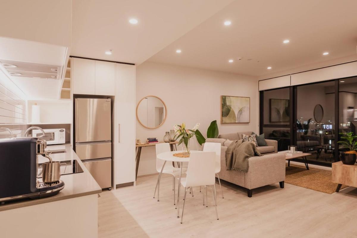 Serene Spaces on Tuam - 2 Bedroom Apartment view 2