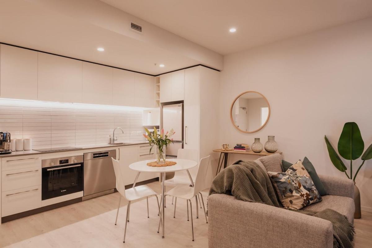 Serene Spaces on Tuam - 2 Bedroom Apartment view 3