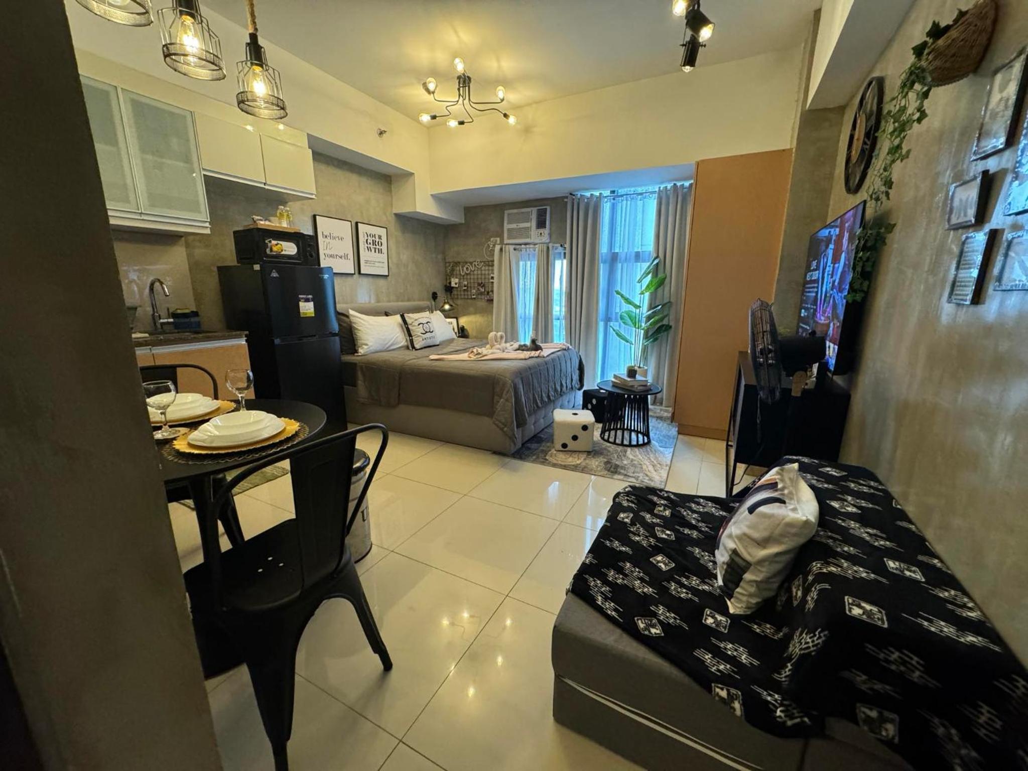 Luxurious Viceroy Residence Walk to Venice Grand Canal view 3