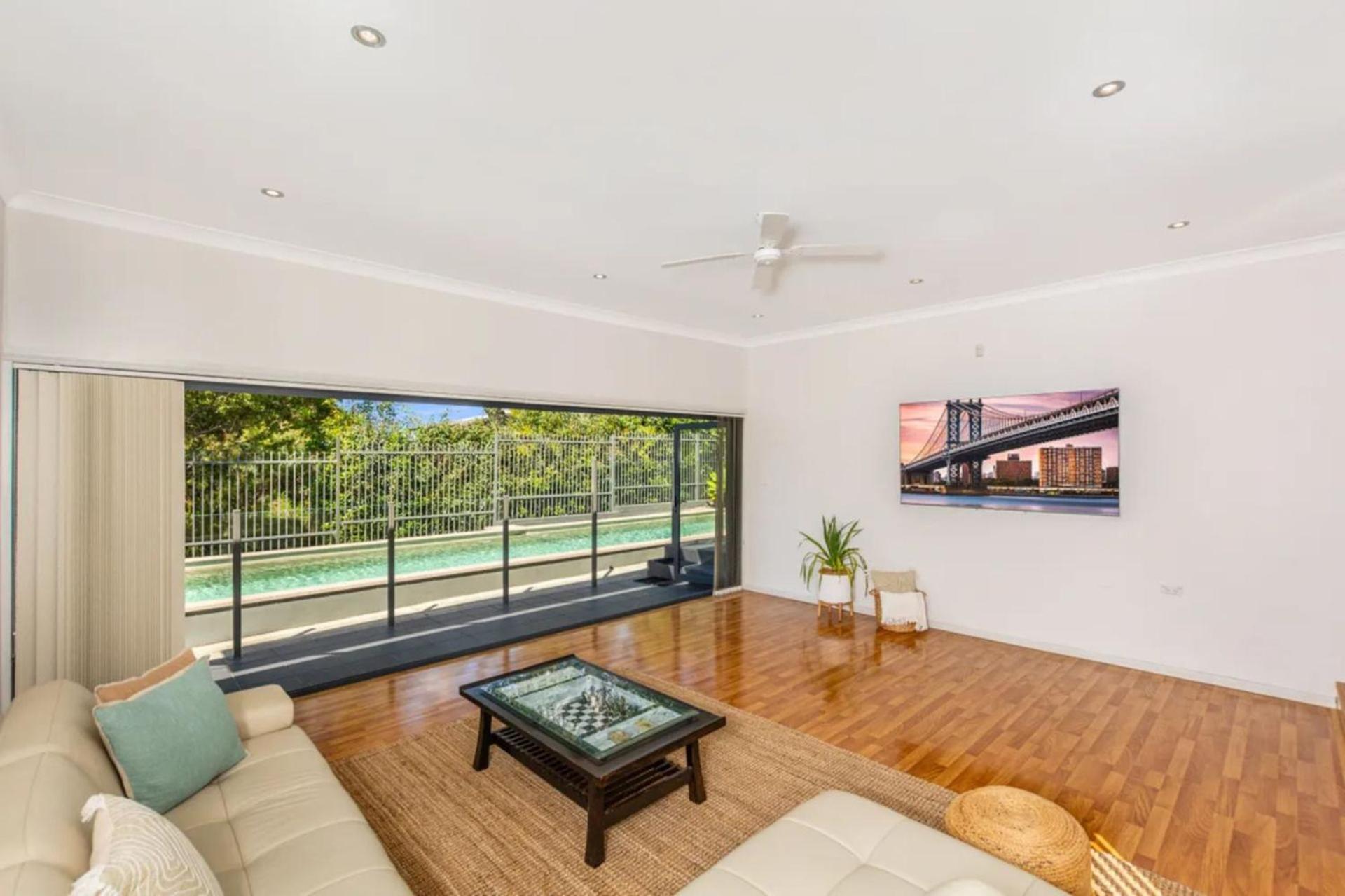 Poolside Oasis by Experience Jervis Bay