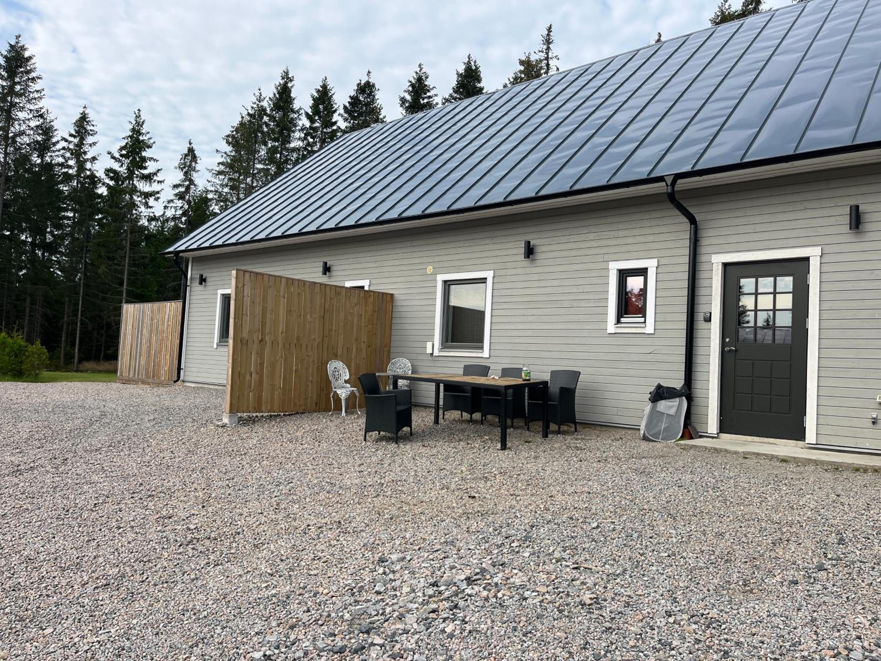 stora lägenheten