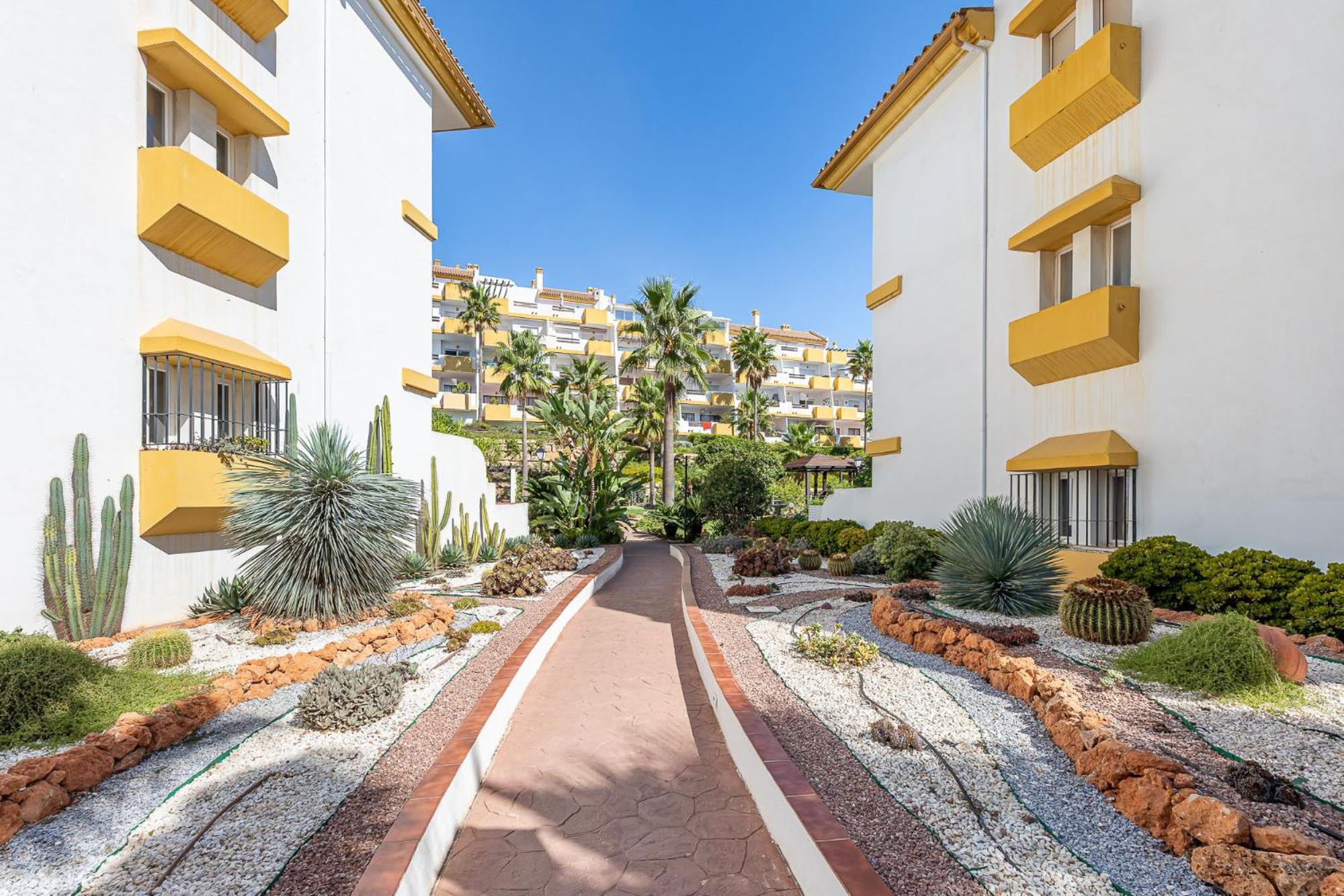 Calanova Grand Golf stunning apartment