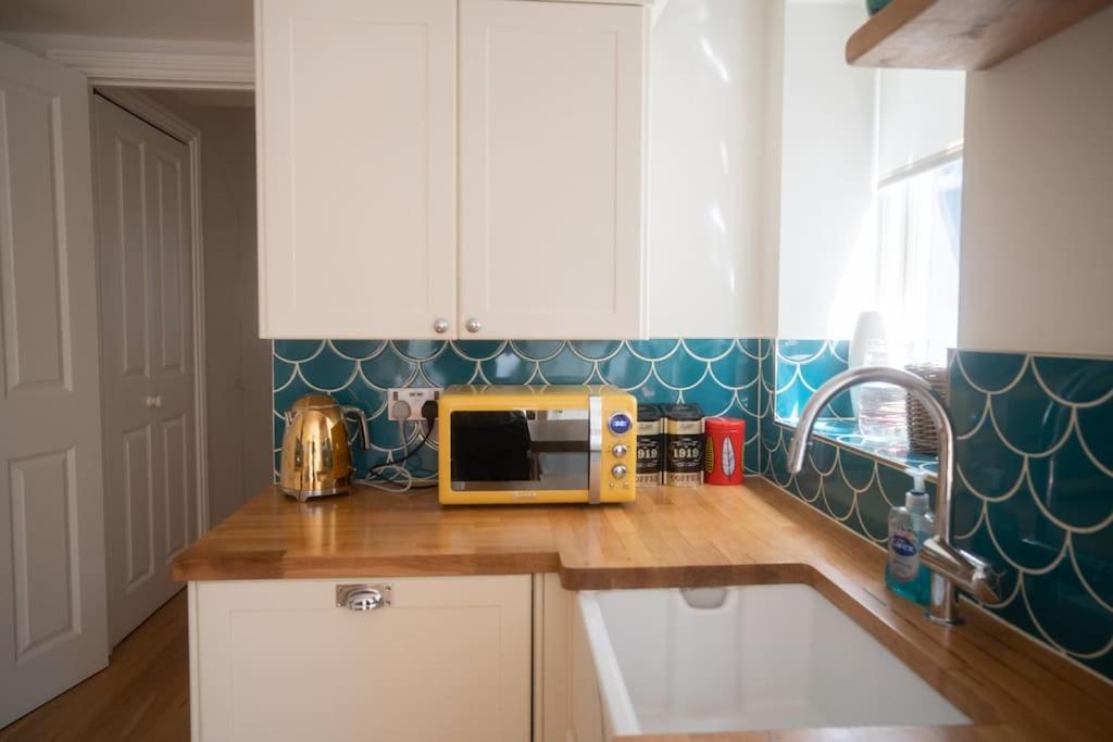 Charming 2BR flat with a garden