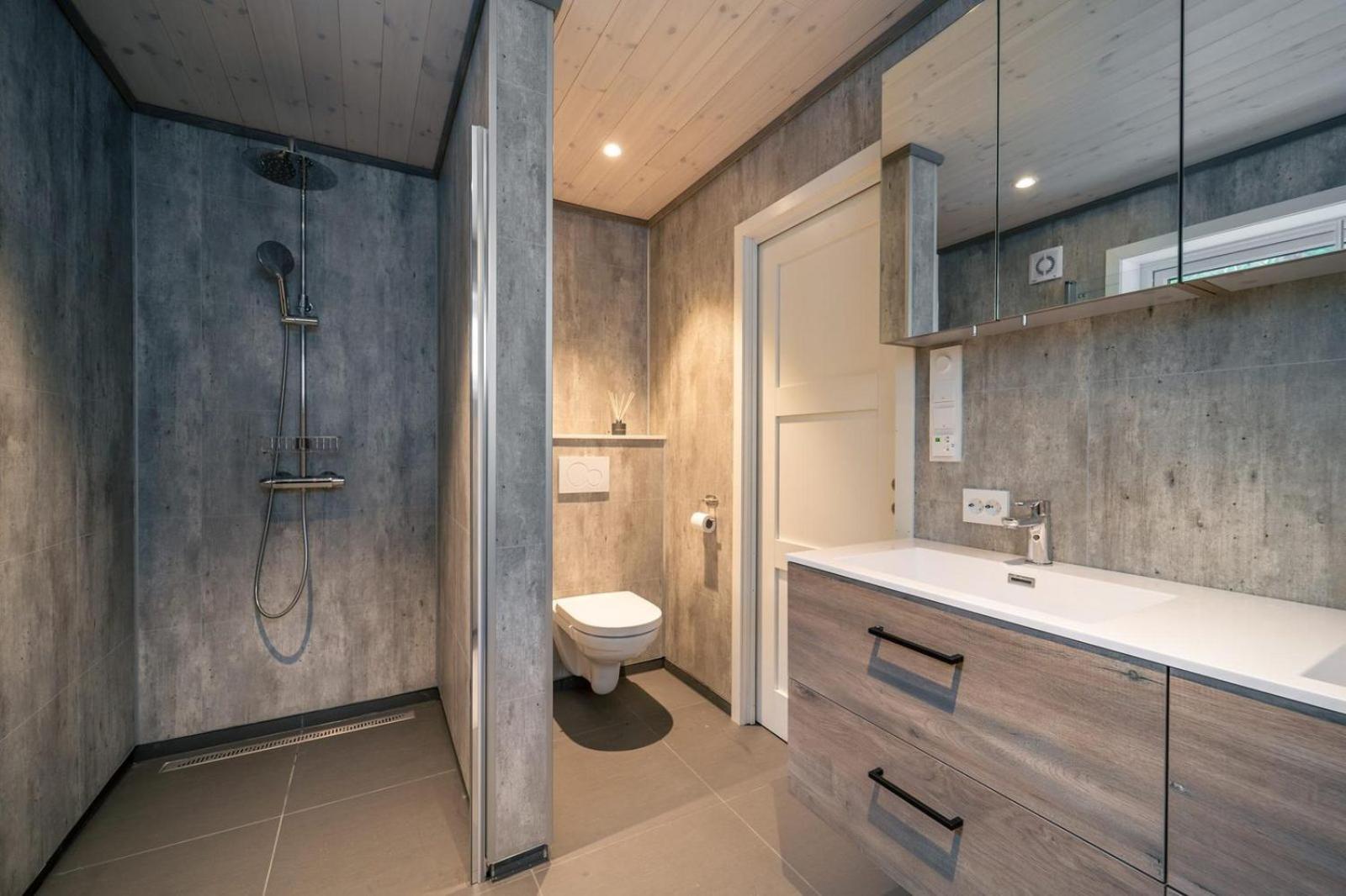 Jörd Hytte - 8p - With Sauna & Hot Tub