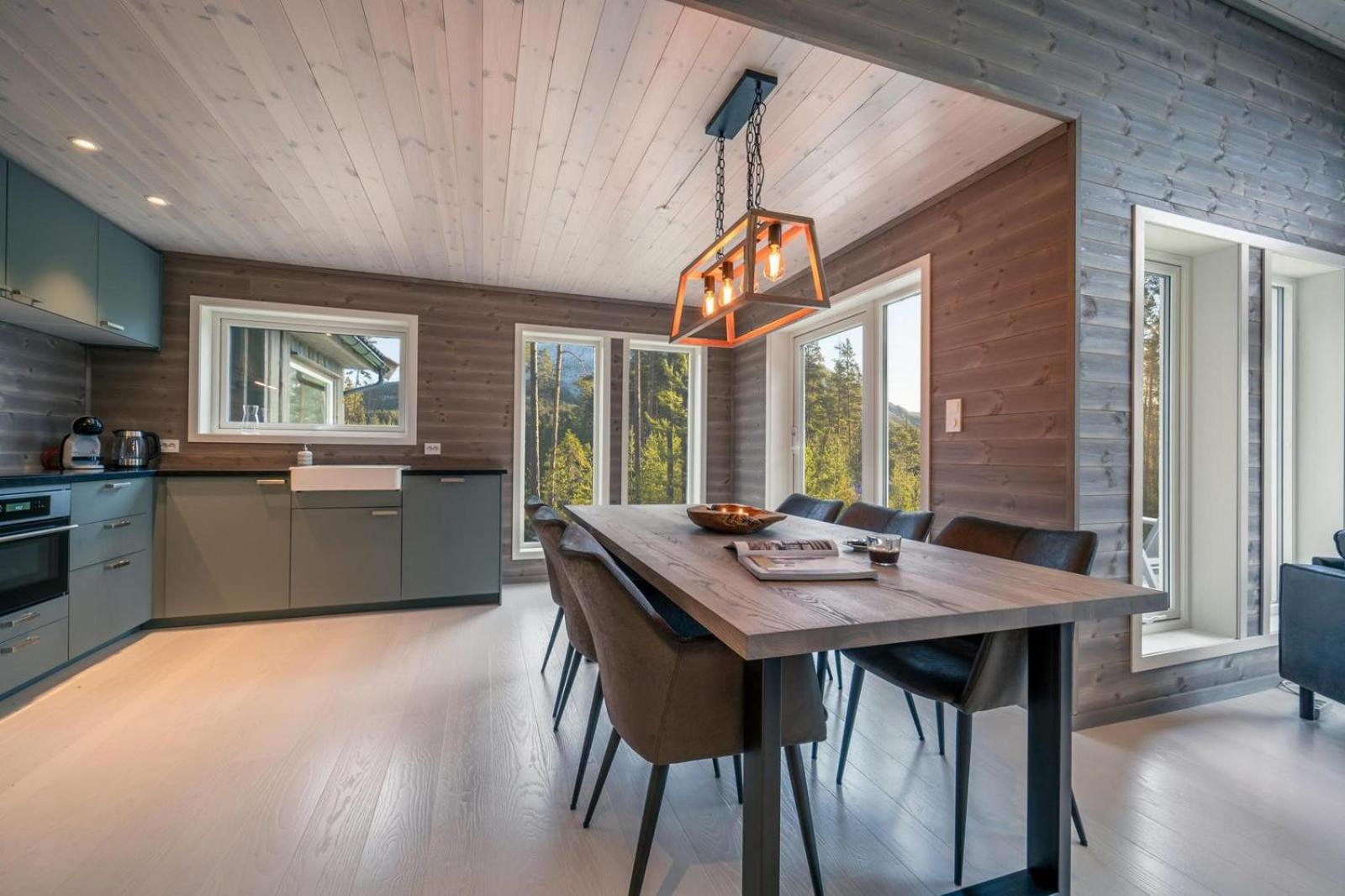 Jörd Hytte - 8p - With Sauna & Hot Tub