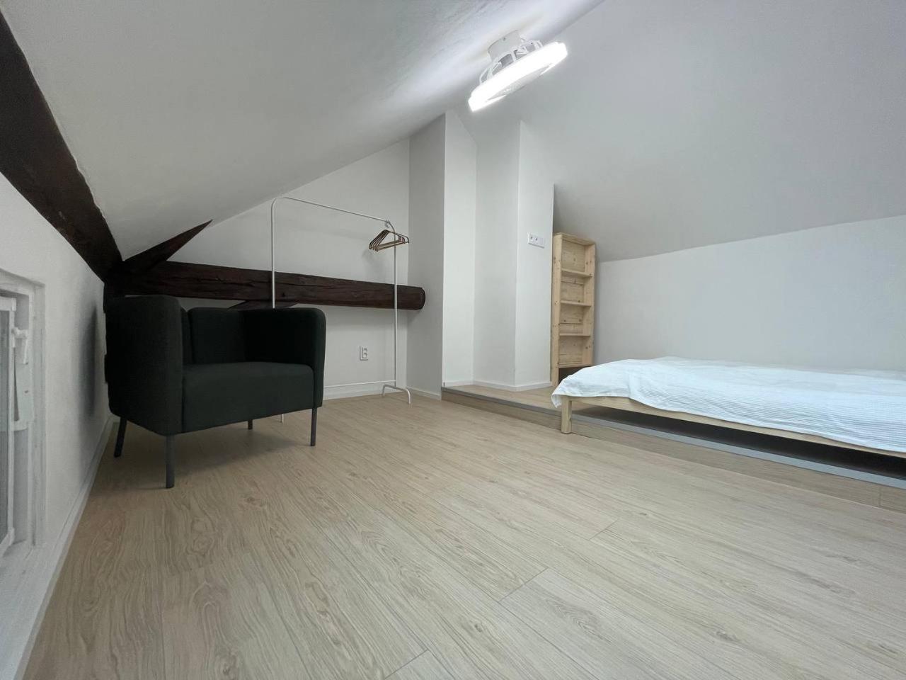 Hotel Vinařice Česky kras
