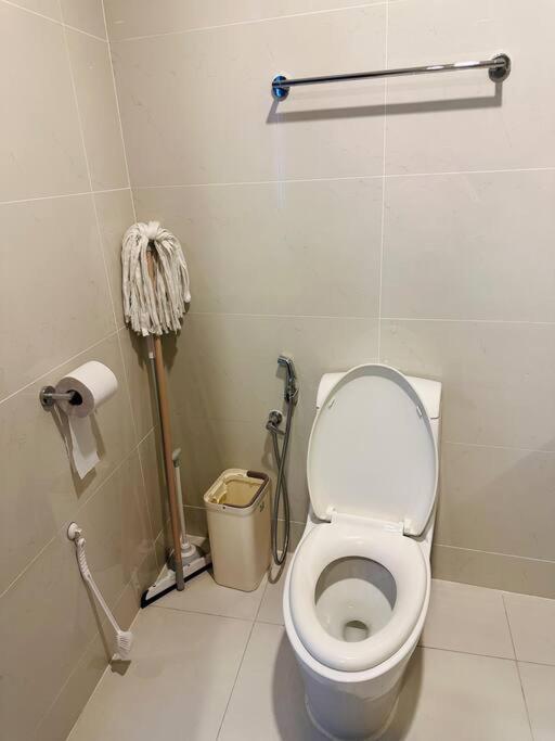Danga Bay Cozy Studio