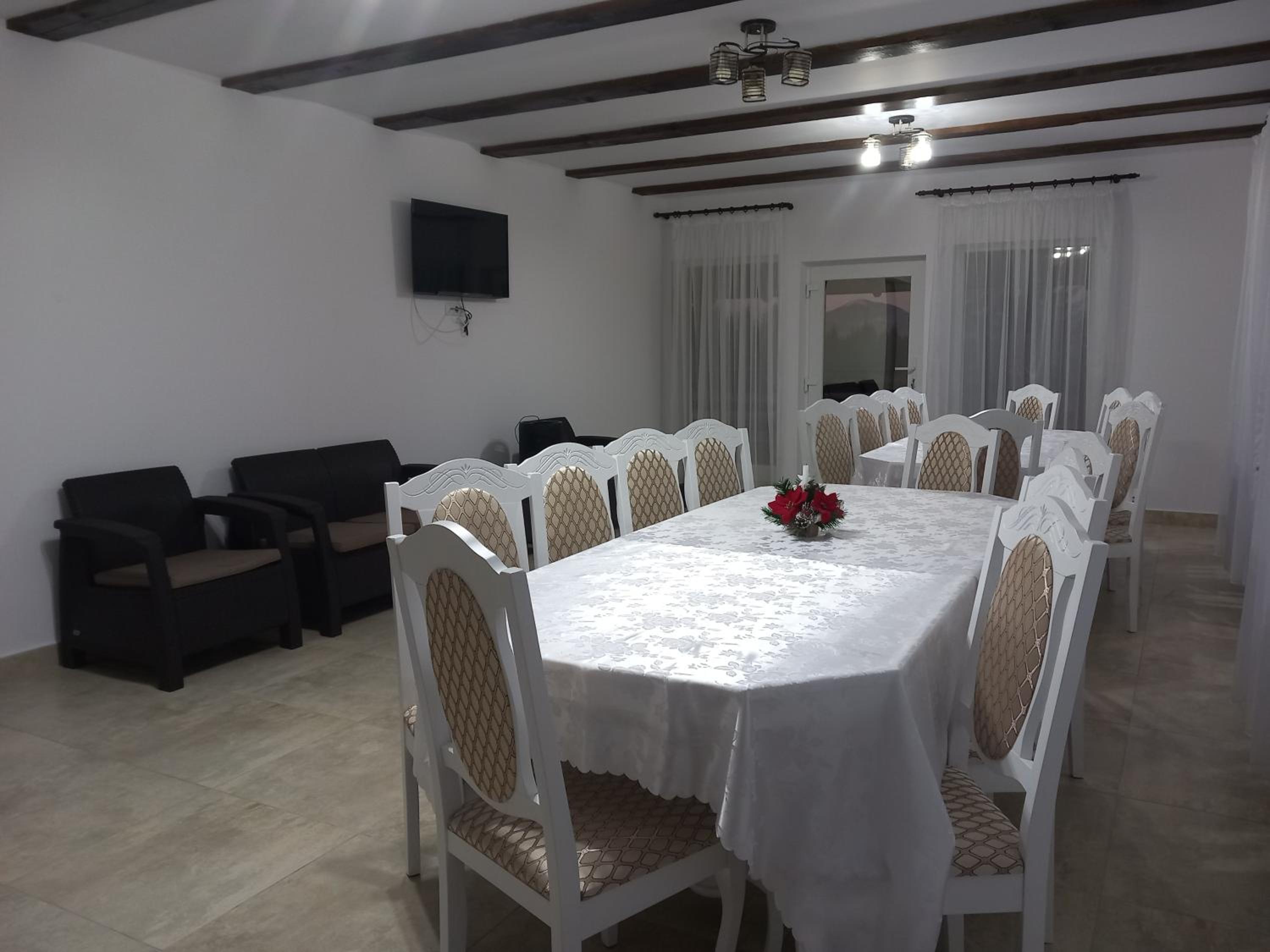 Casa Stejarului