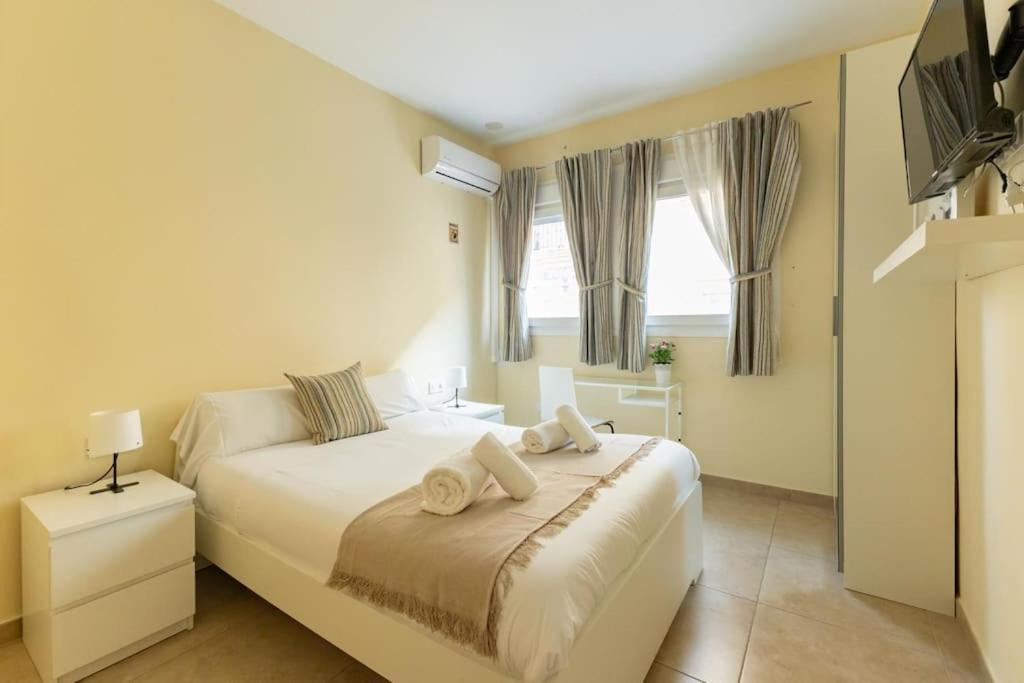 Plaza Nueva Central Suite by Valcambre