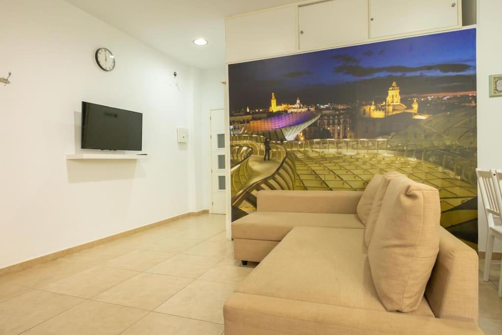 Plaza Nueva Central Suite by Valcambre