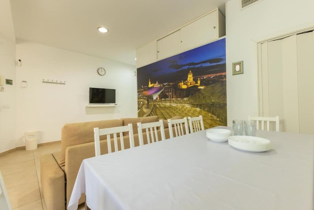 Plaza Nueva Central Suite by Valcambre