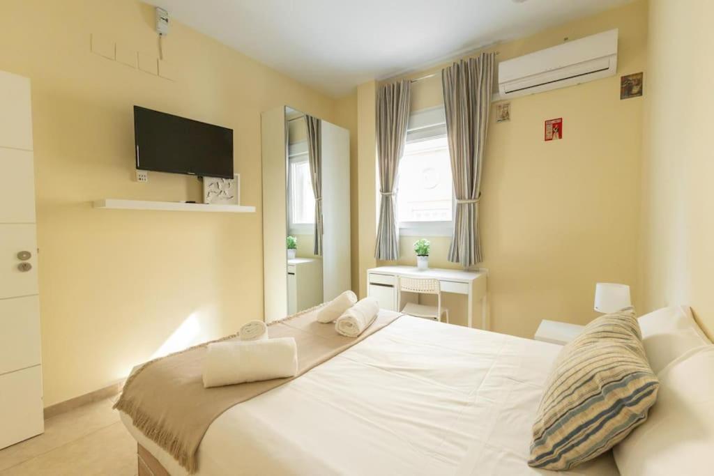 Plaza Nueva Central Suite by Valcambre
