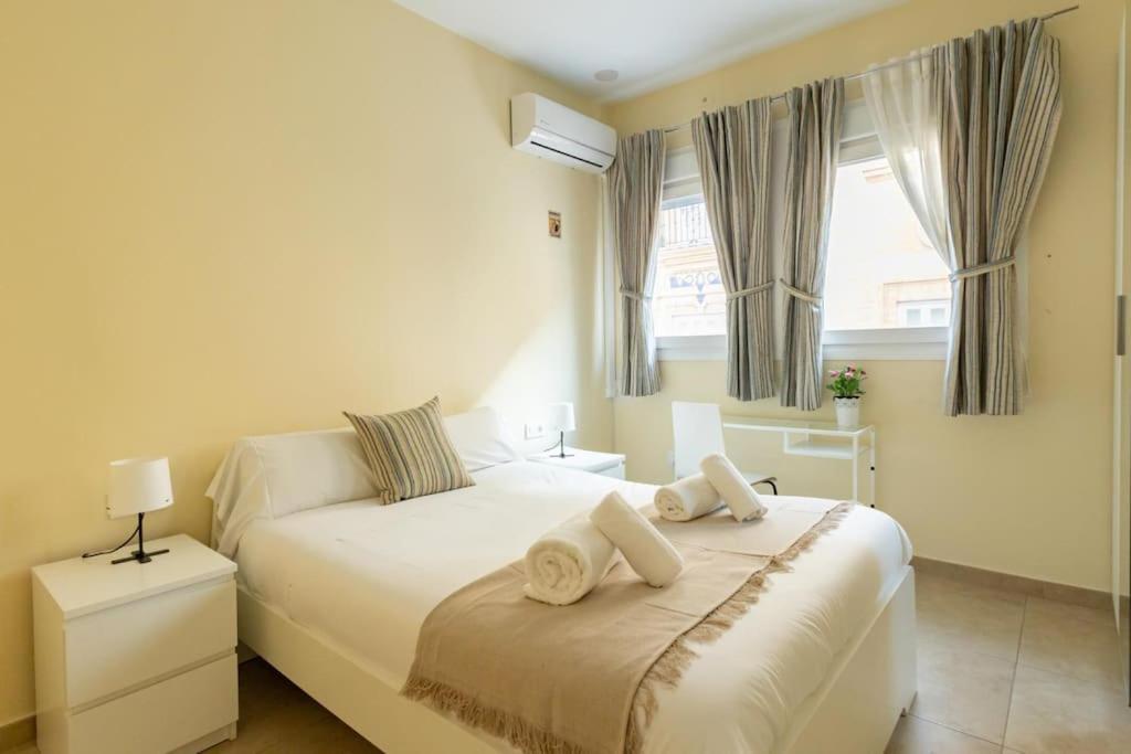 Plaza Nueva Central Suite by Valcambre