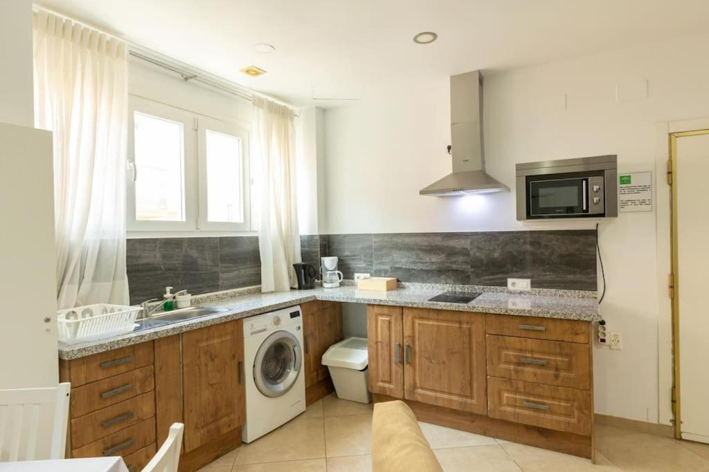 Plaza Nueva Central Suite by Valcambre