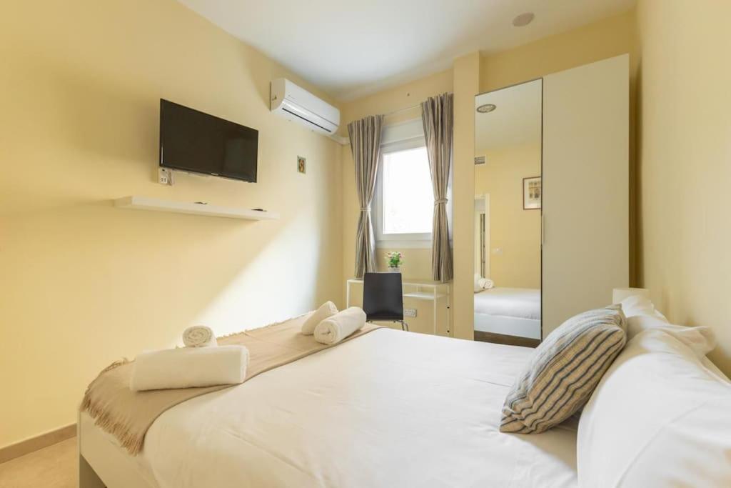 Plaza Nueva Central Suite by Valcambre