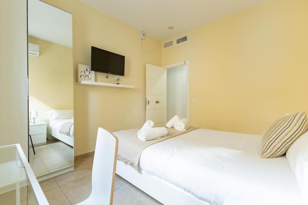 Plaza Nueva Central Suite by Valcambre