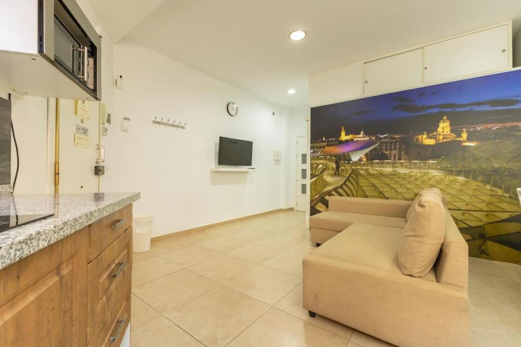 Plaza Nueva Central Suite by Valcambre