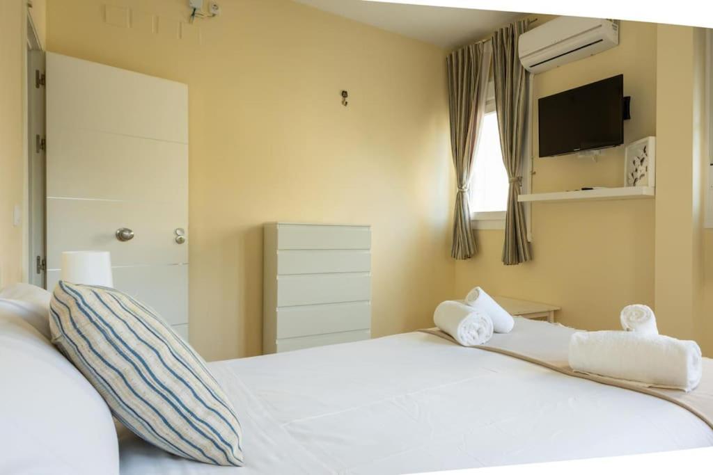 Plaza Nueva Central Suite by Valcambre
