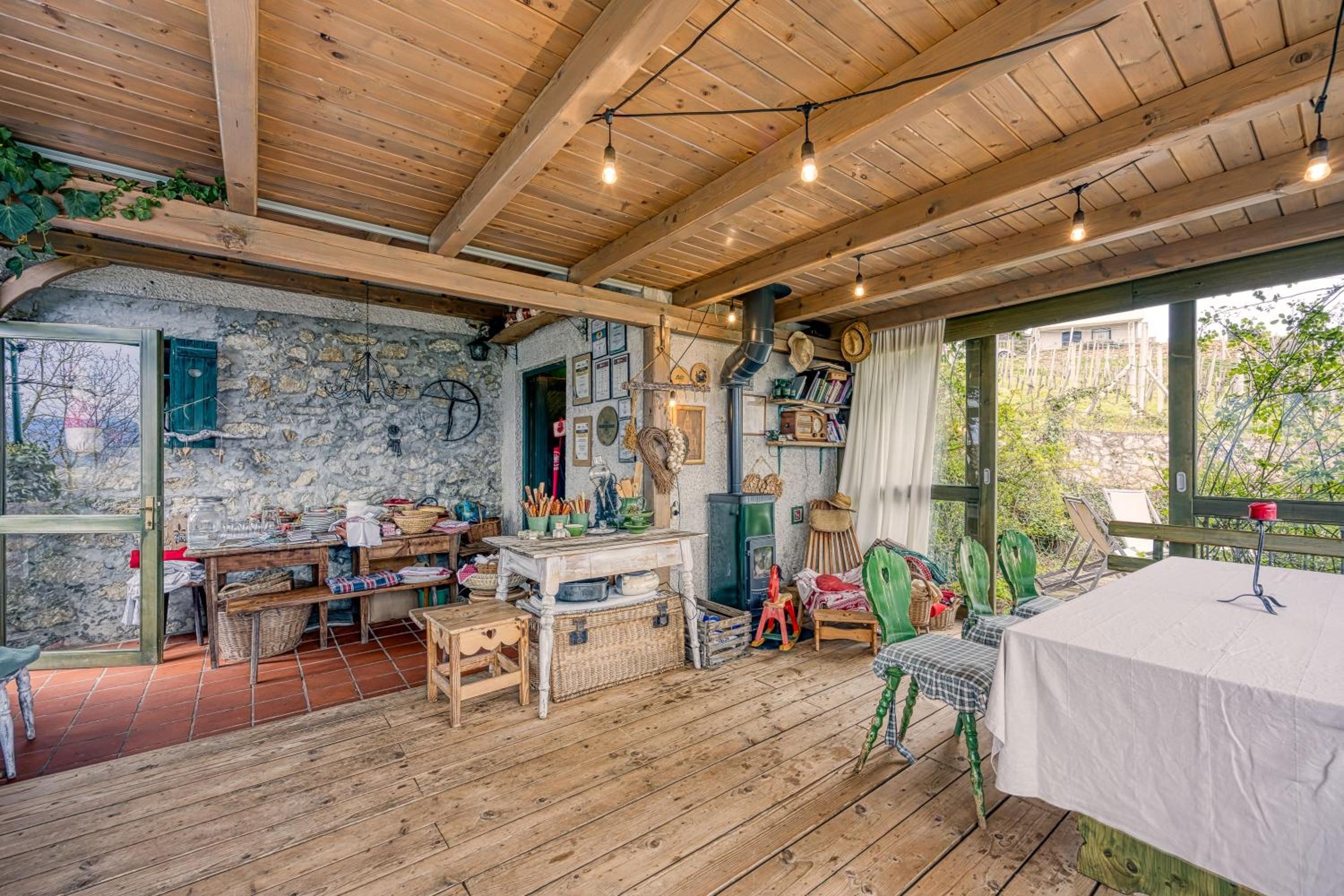 Vineyard Cottage Verček - Happy Rentals