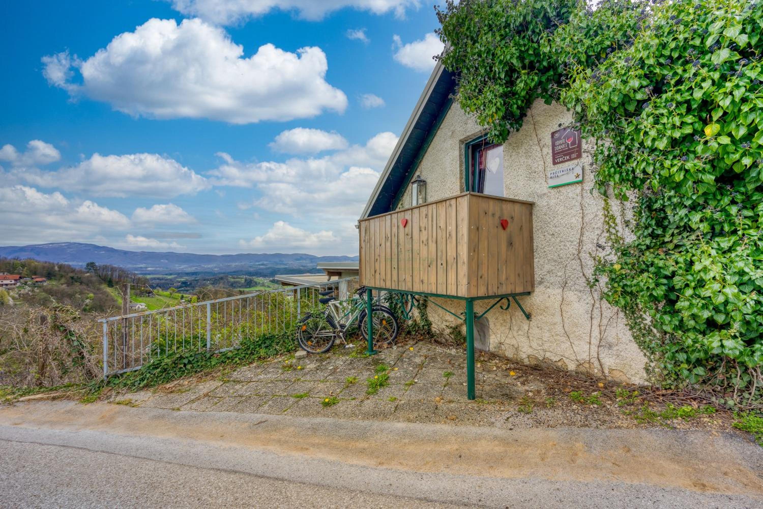 Vineyard Cottage Verček - Happy Rentals
