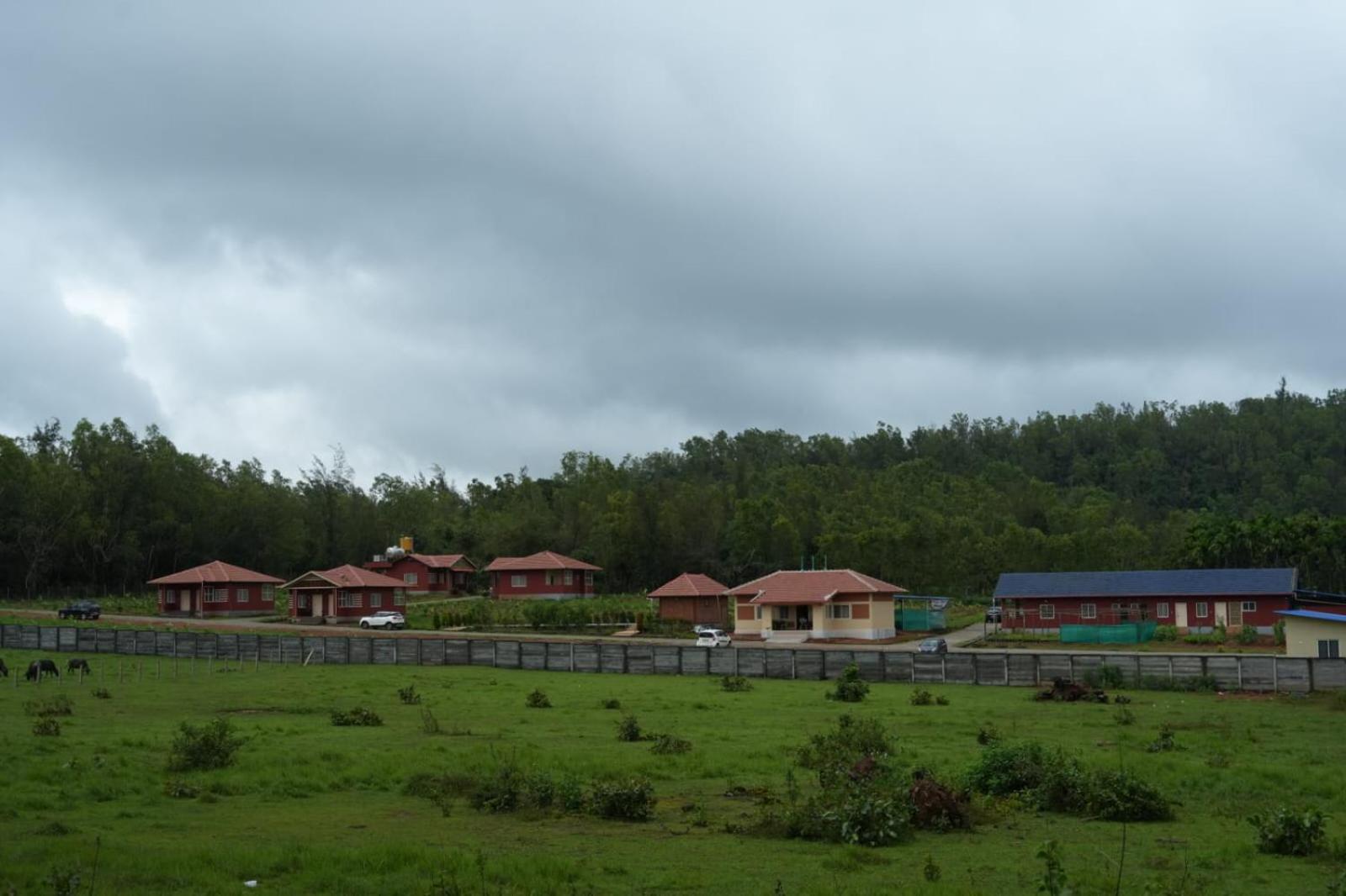 Honnukar Resort