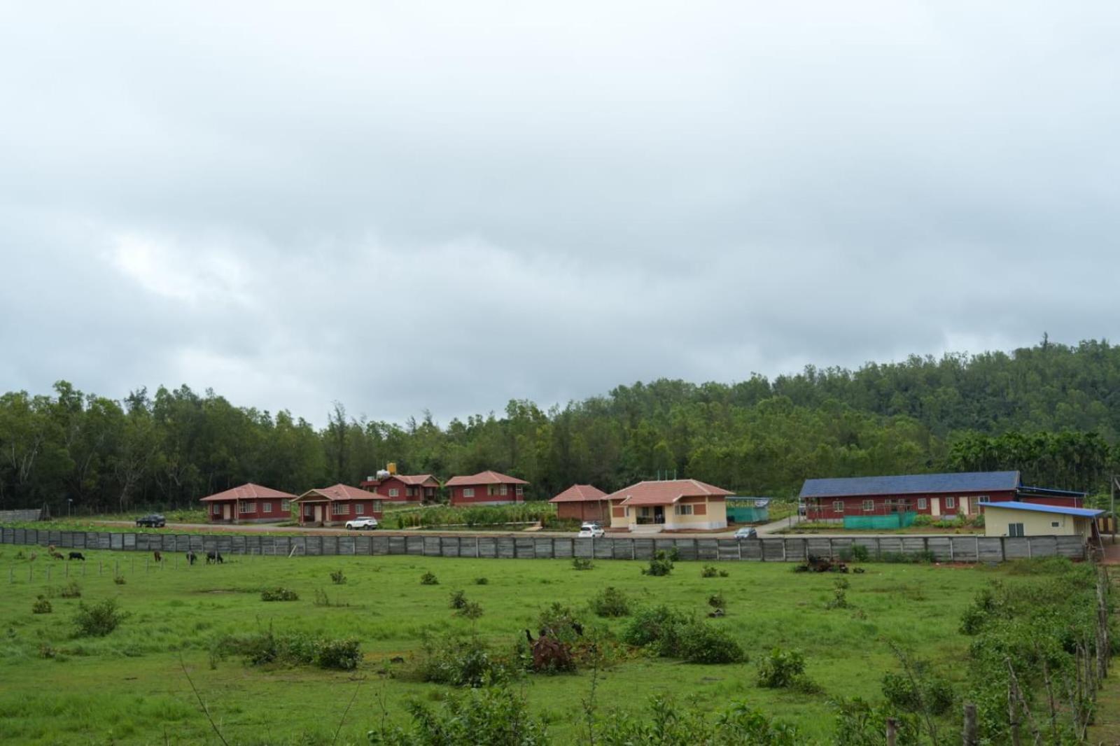 Honnukar Resort