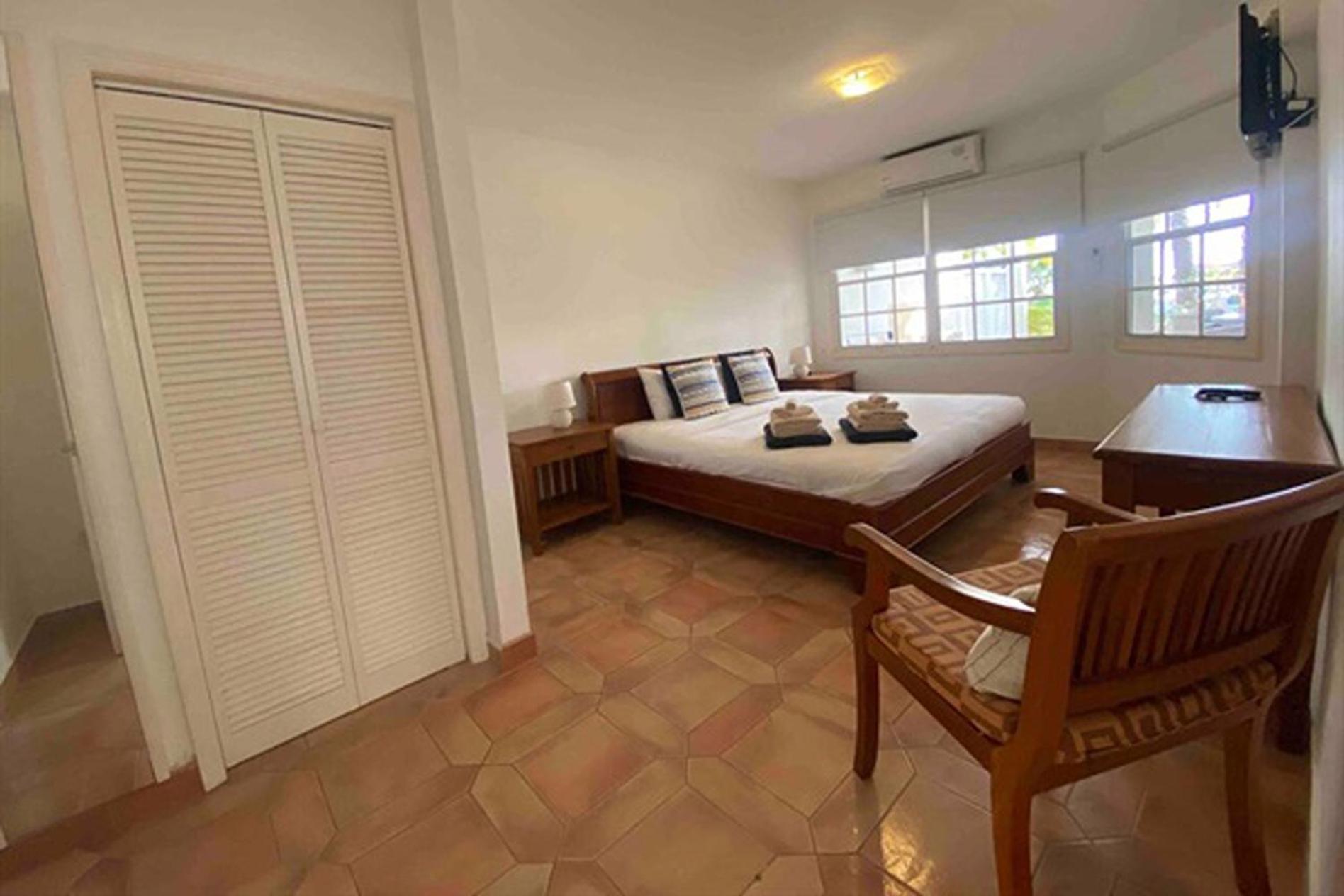NEW! Apartment Happiness at Mambo Ocean Resort