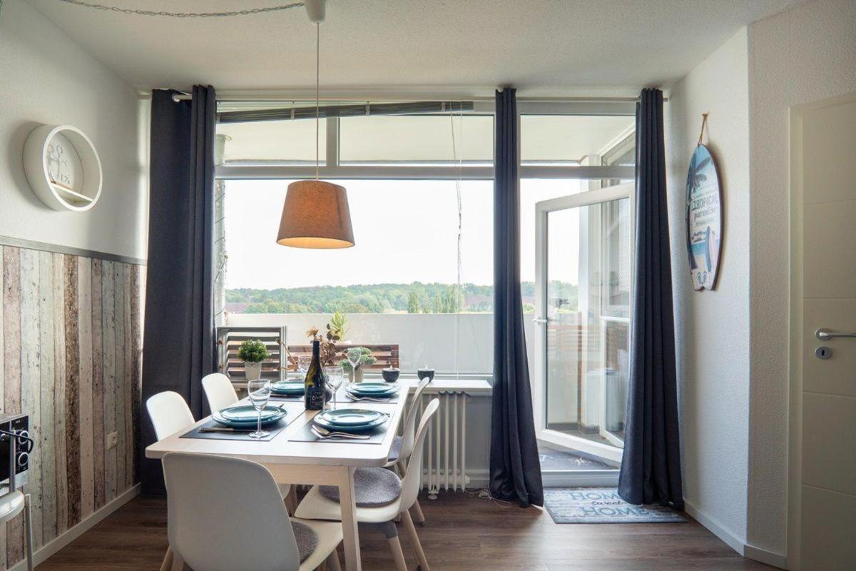 Ferienpark-Heiligenhafen-Haus-I-Wohnung-06-05-Deck-6 view 5