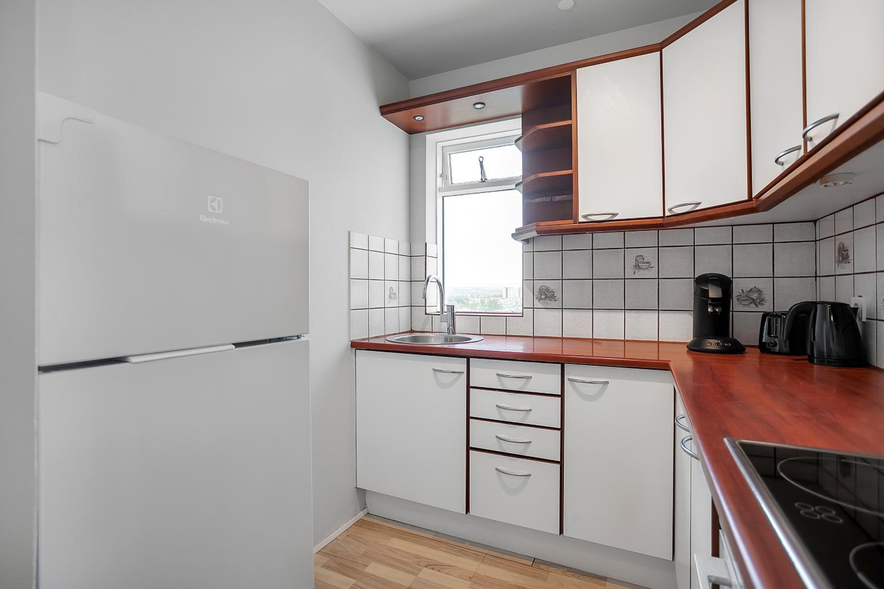 Charming Studio - Stunning Panorama View view 4