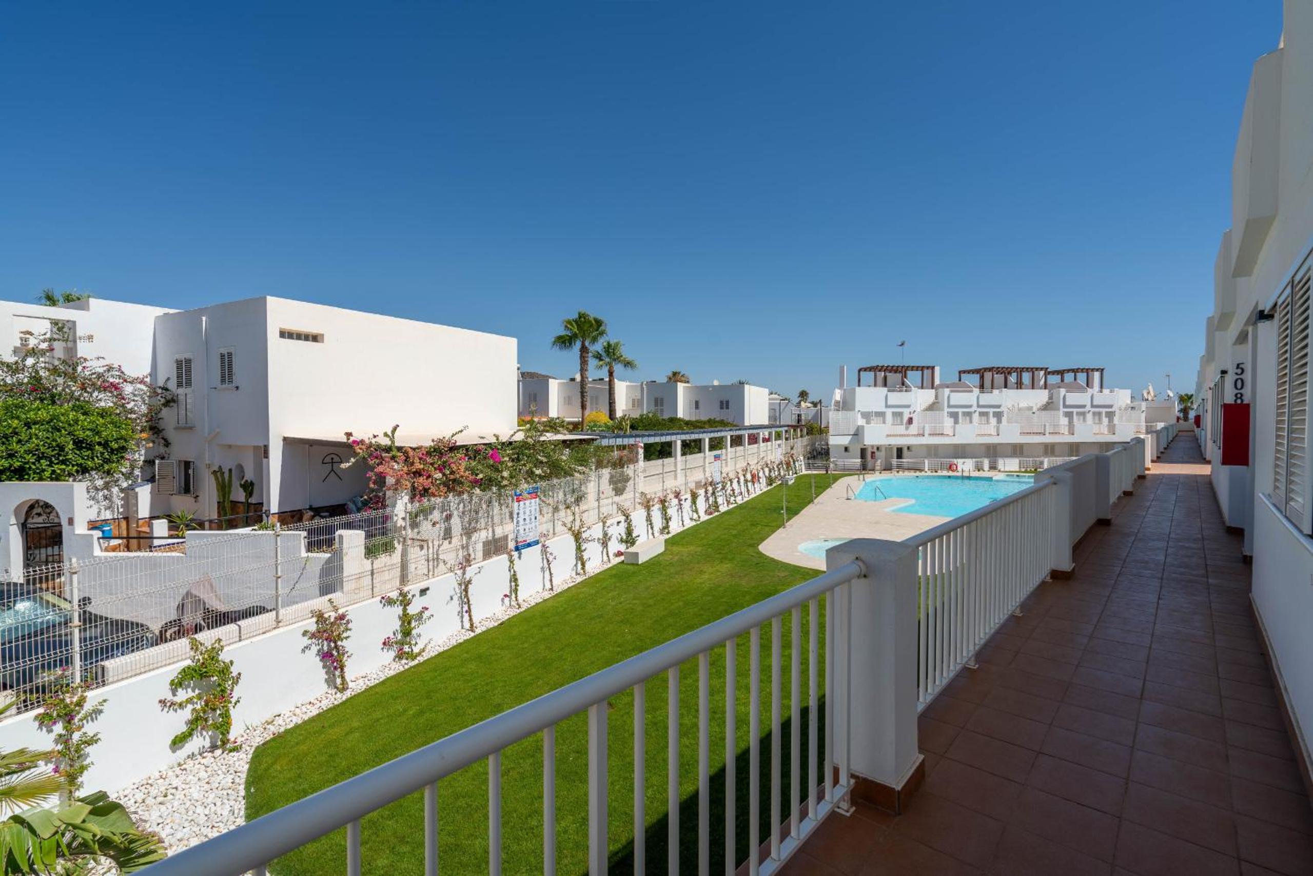 AlmeriaSuite Mojacar Breeze Apartments
