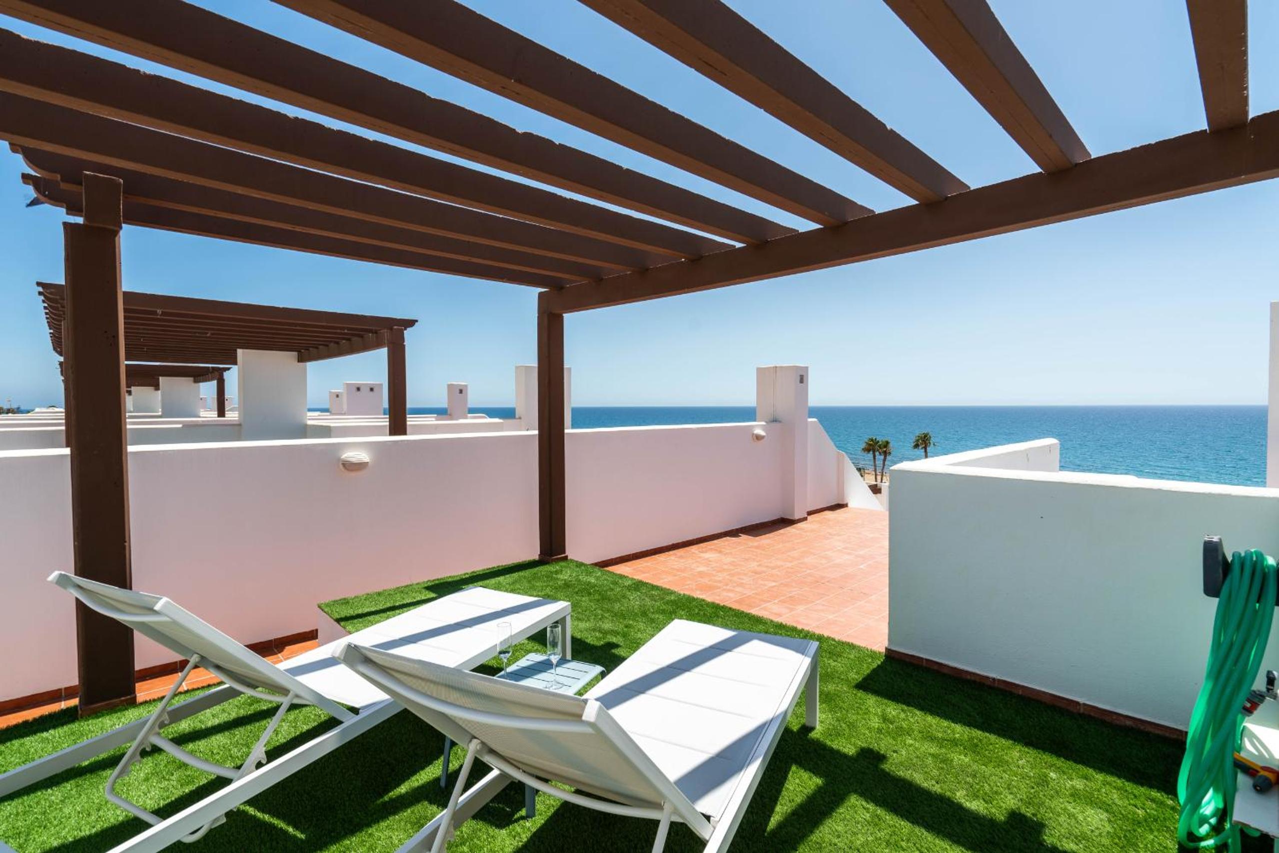 AlmeriaSuite Mojacar Breeze Apartments