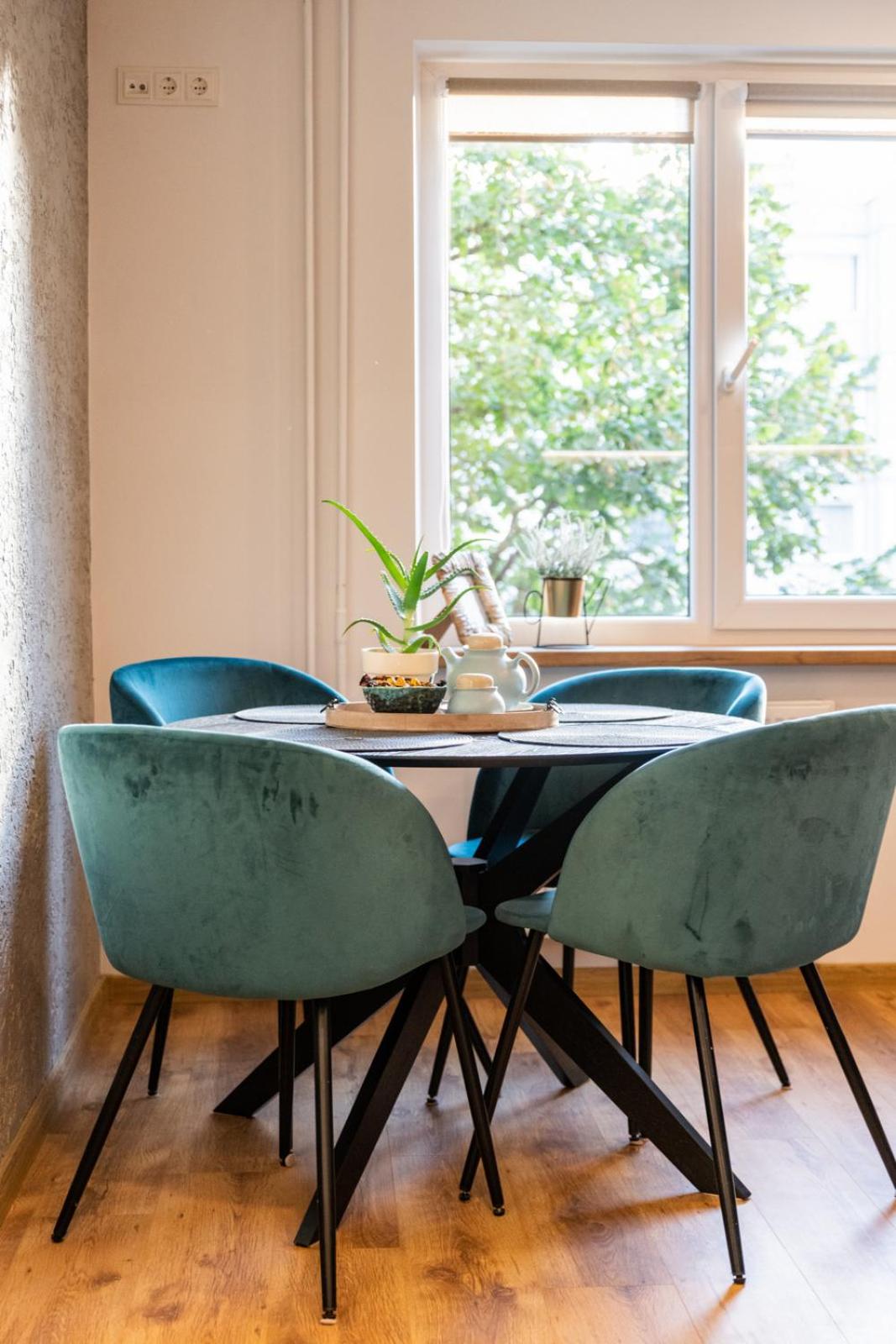 Zal Apartments