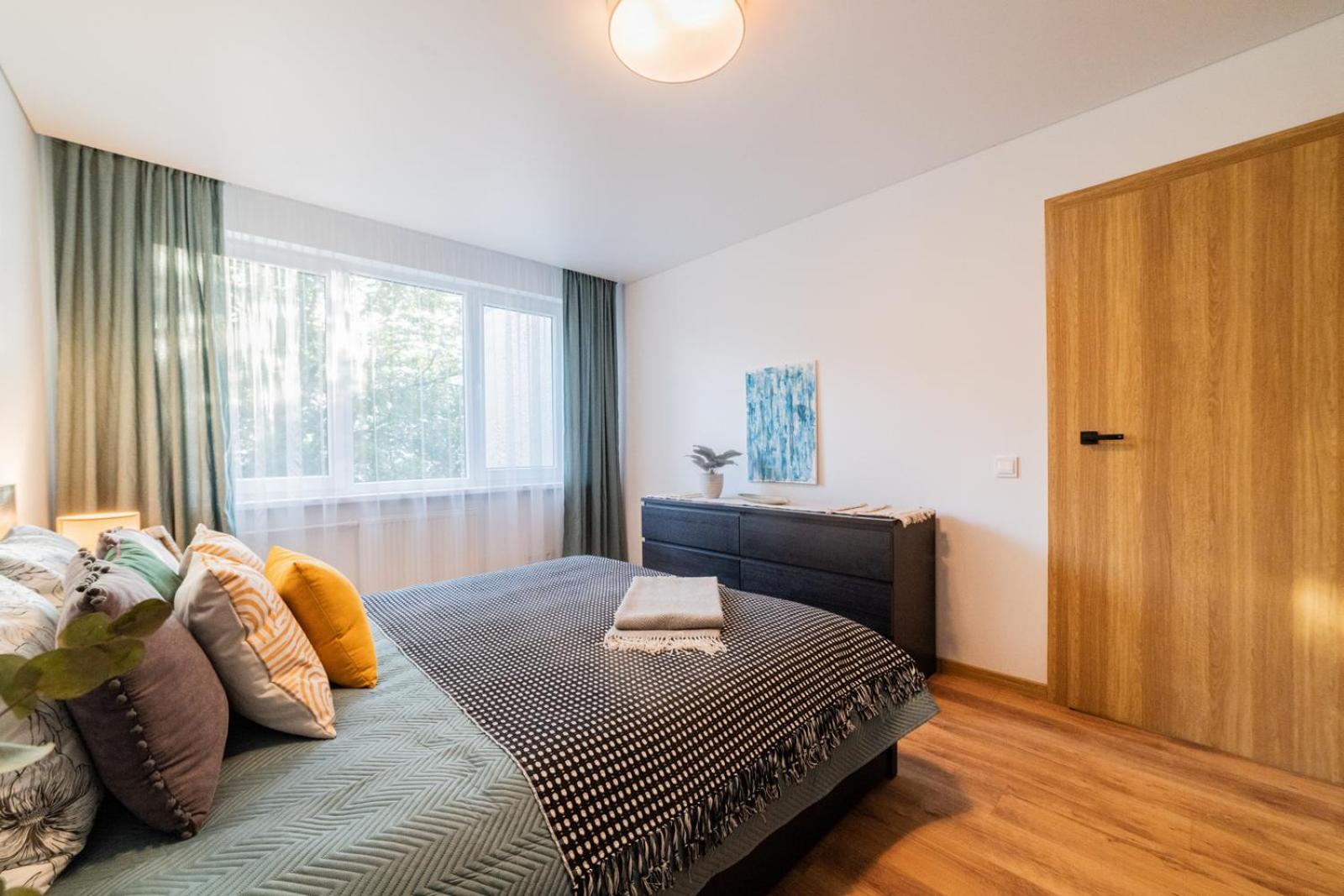 Zal Apartments