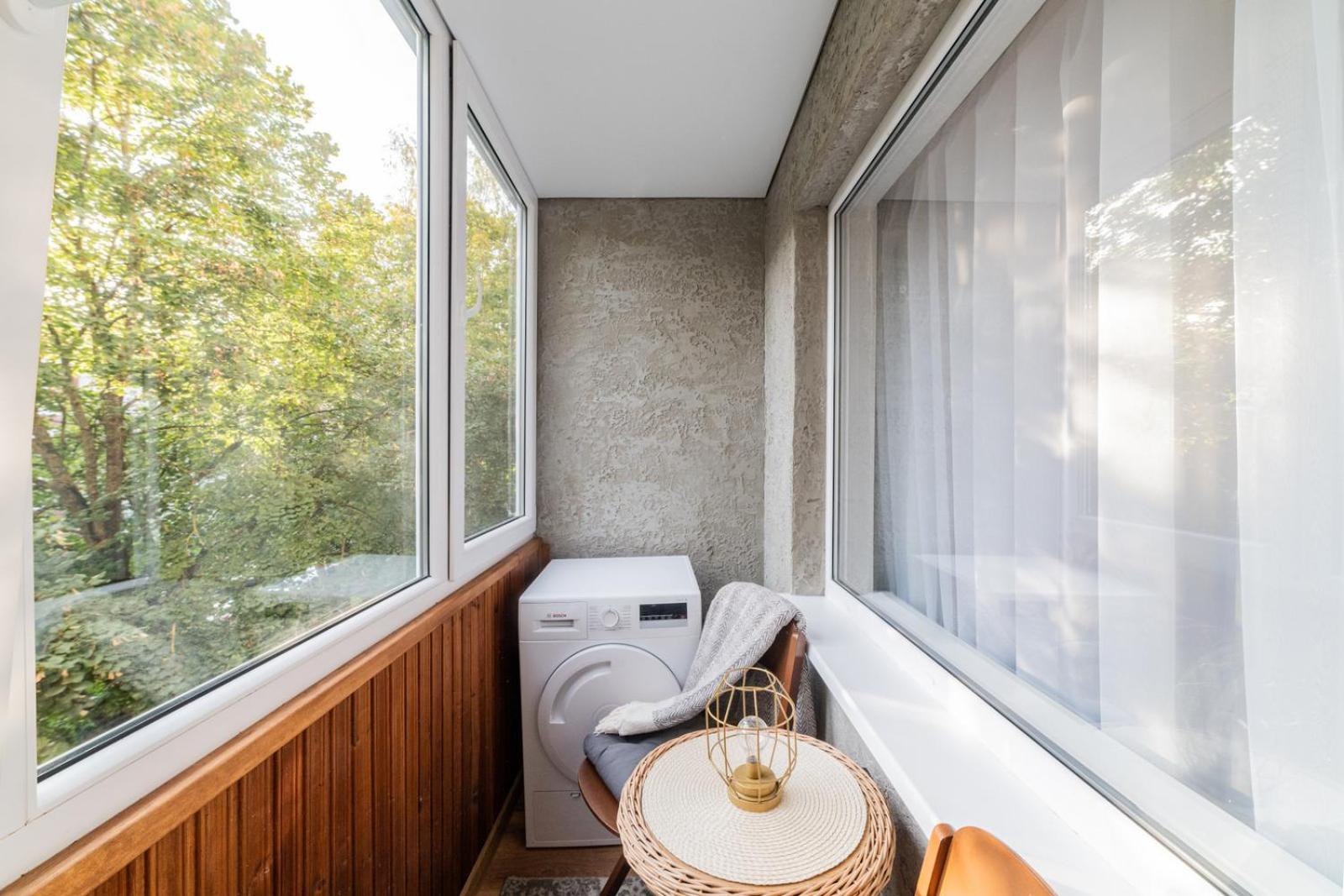 Zal Apartments