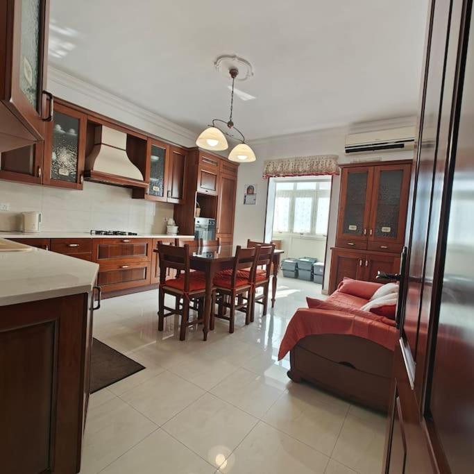 Spacious 4-Bedroom Apartment view 3