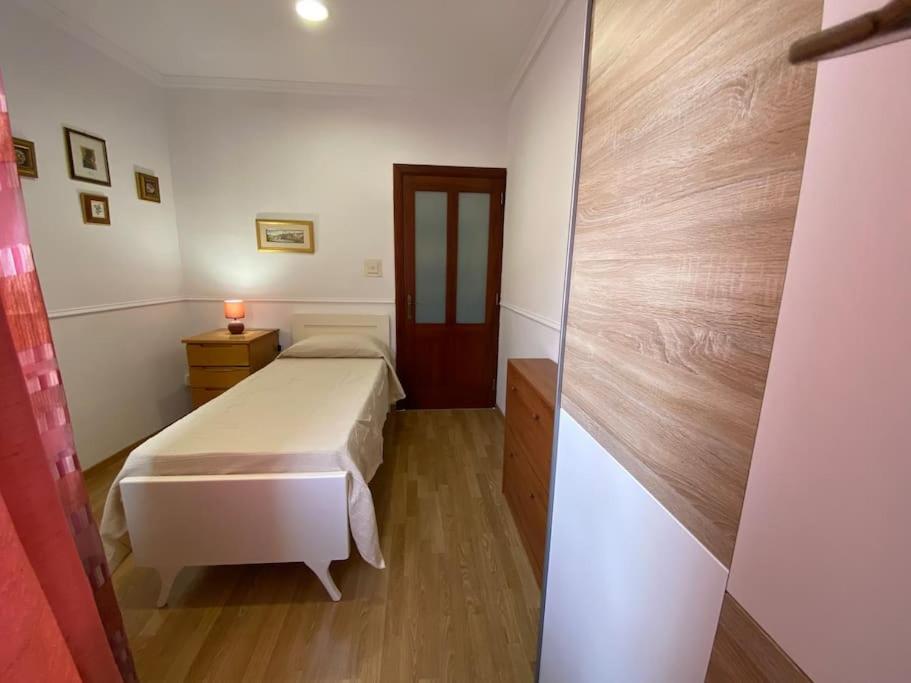 Spacious 4-Bedroom Apartment view 5
