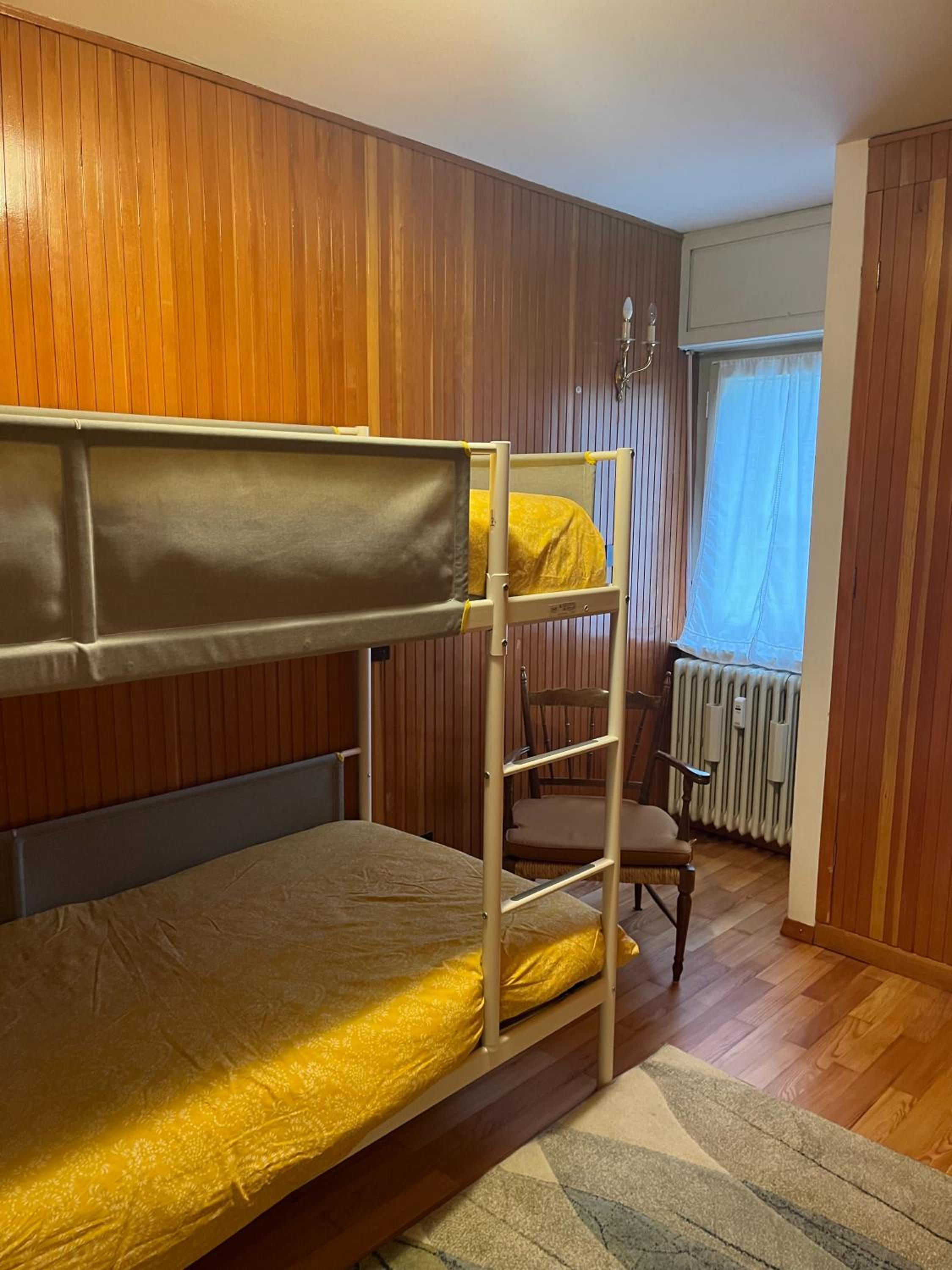 Sunny two room apartment in Campo Carlo Magno