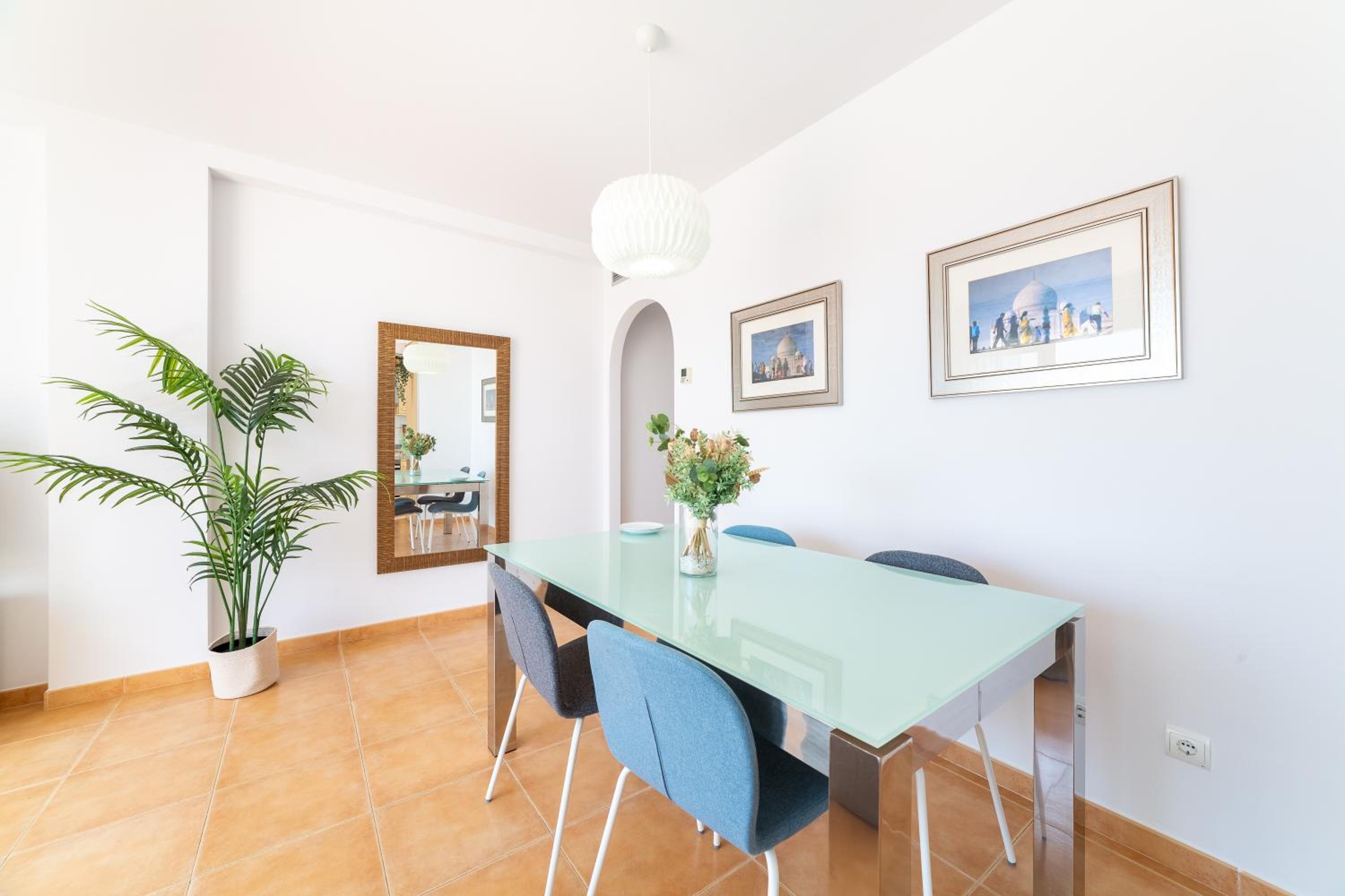 AlmeriaSuite Mojacar Breeze Apartments