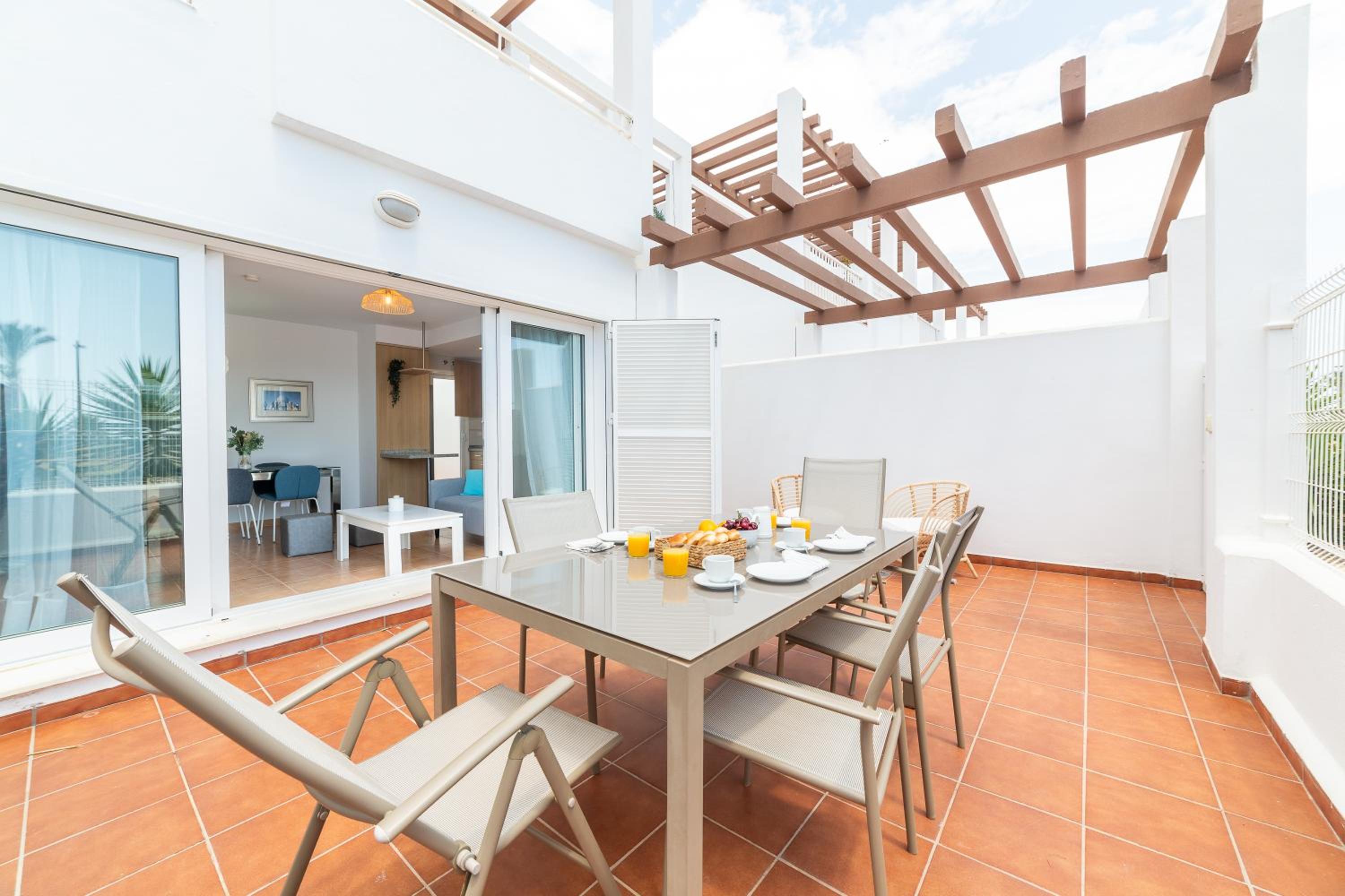 AlmeriaSuite Mojacar Breeze Apartments