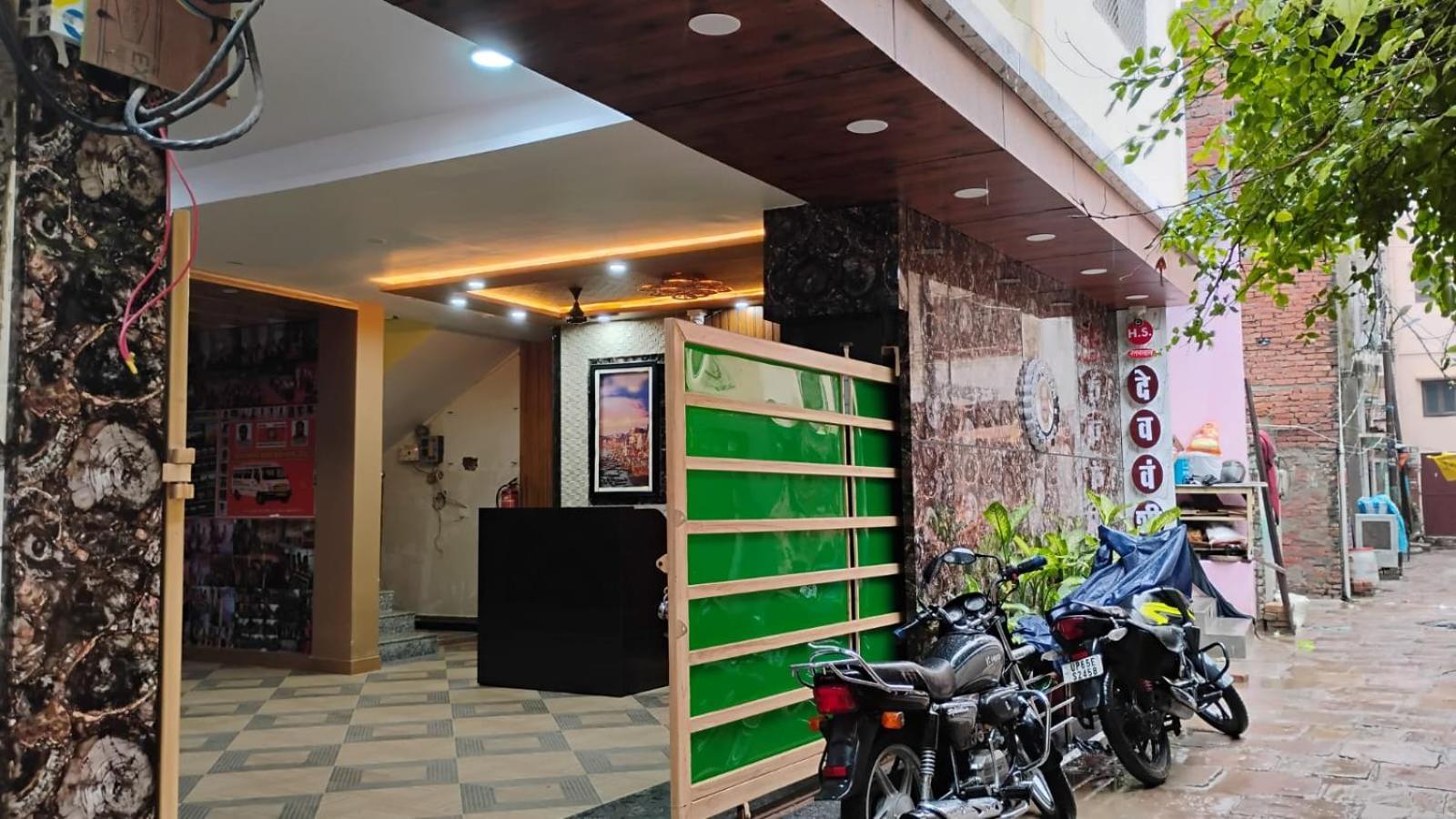 HOTEL Dev Vanshi Palace