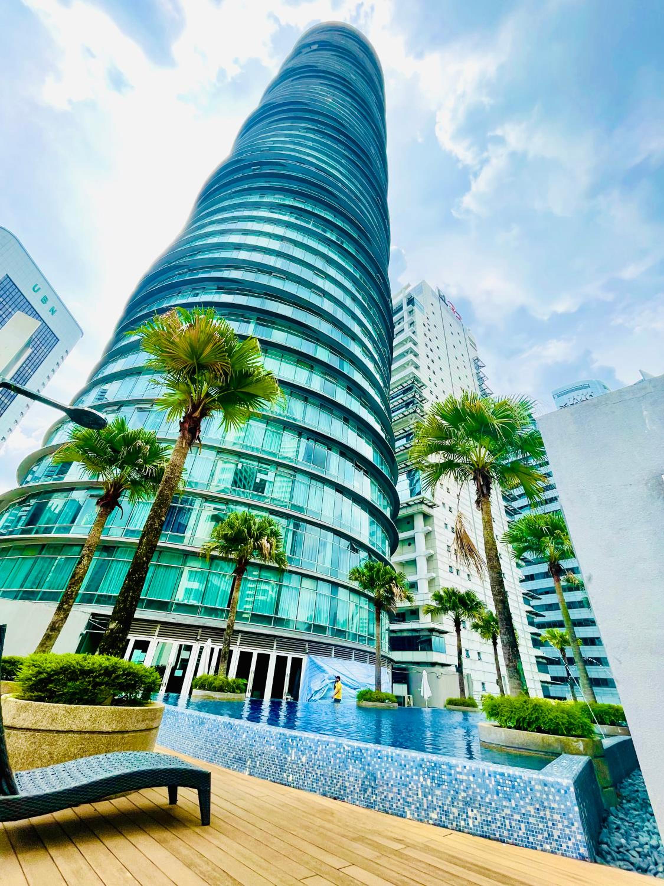 vortex suites klcc by Raf