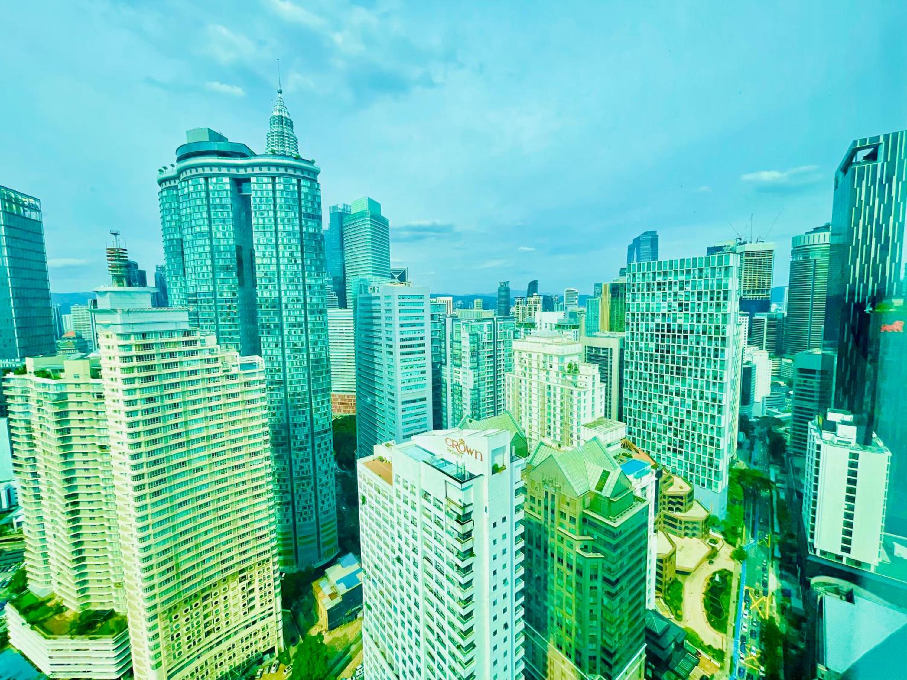 vortex suites klcc by Raf