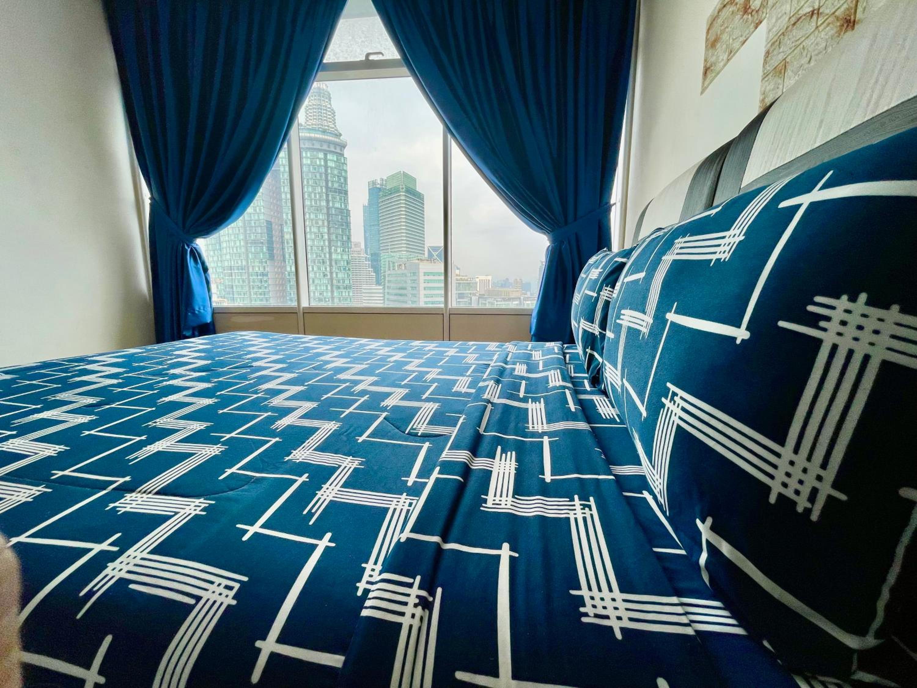 vortex suites klcc by Raf