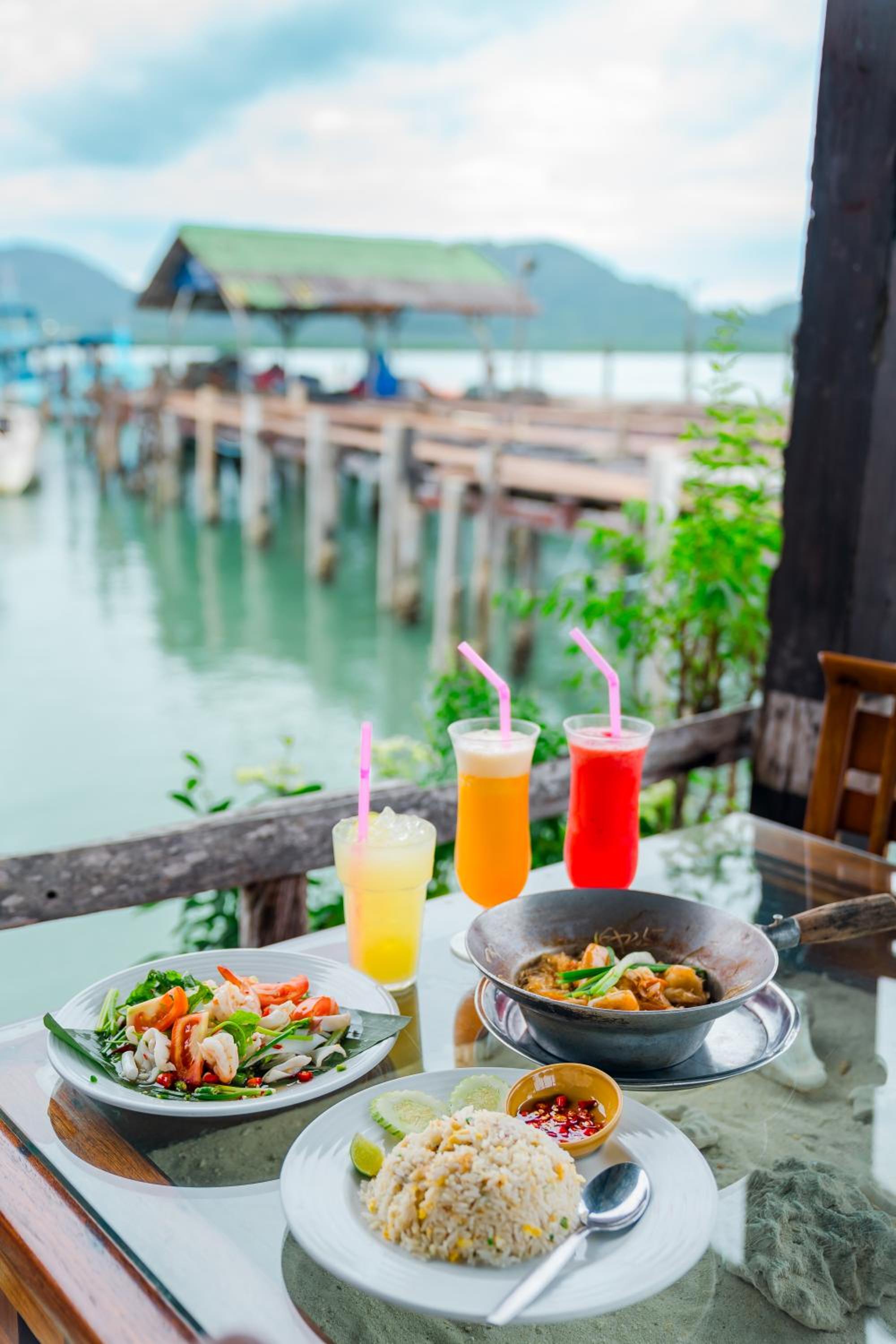 Salakphet Resort
