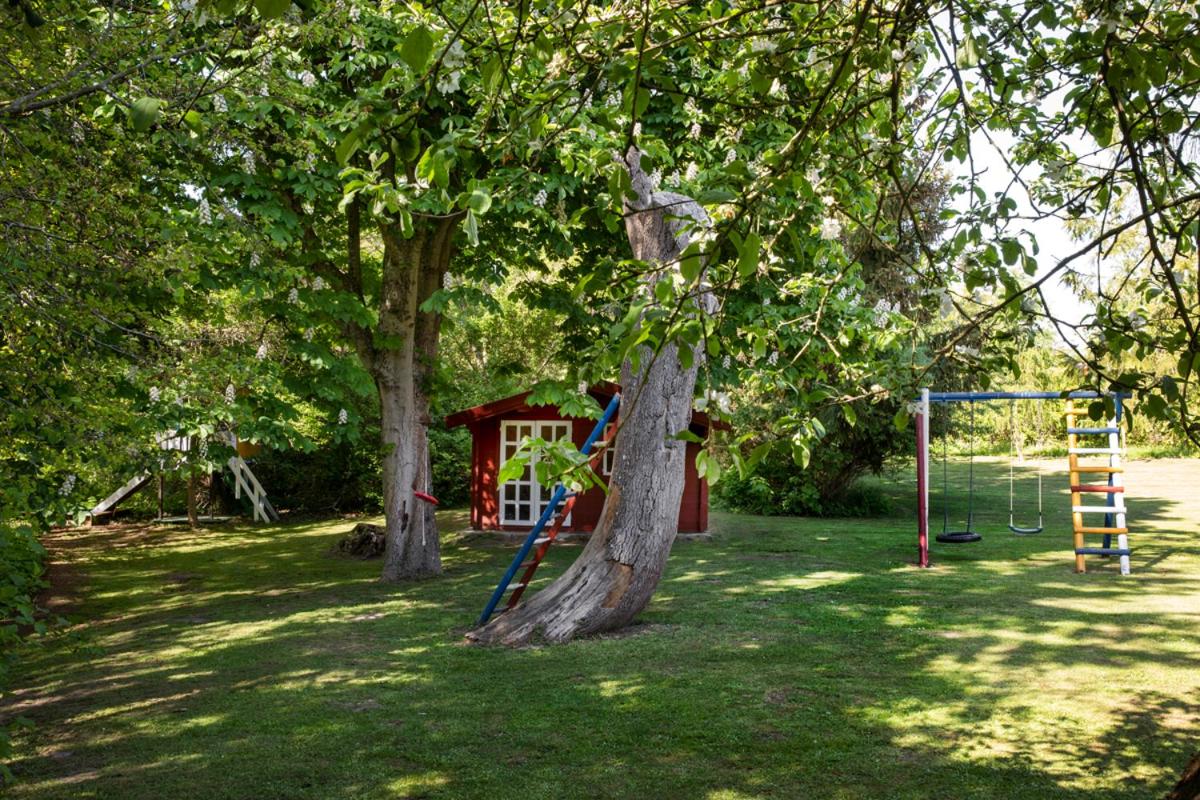 Die Meierei - mit Pool & Tennisplatz, nahe Ostsee
