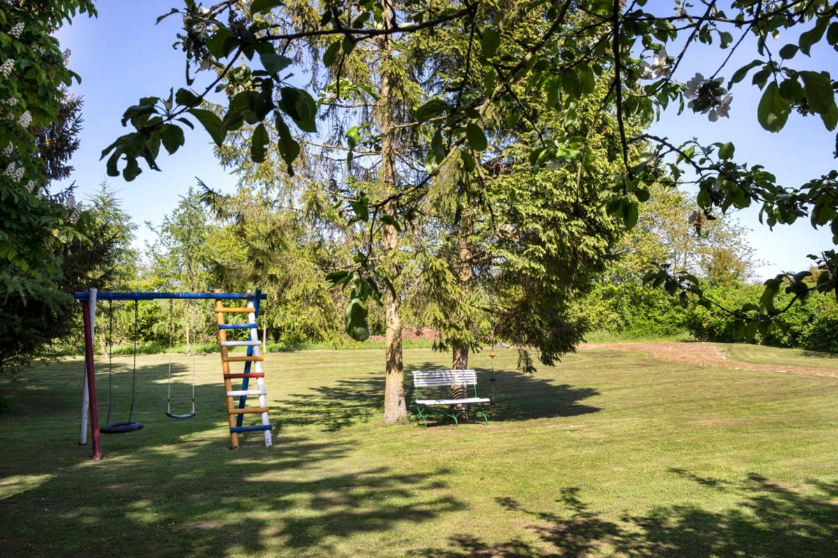 Die Meierei - mit Pool & Tennisplatz, nahe Ostsee