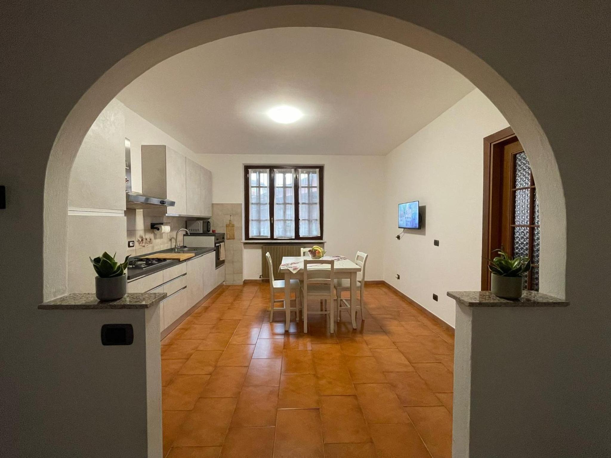 Grace Place Apartment - Self Checkin 24h - 15 min Malpensa - Free Parking view 2